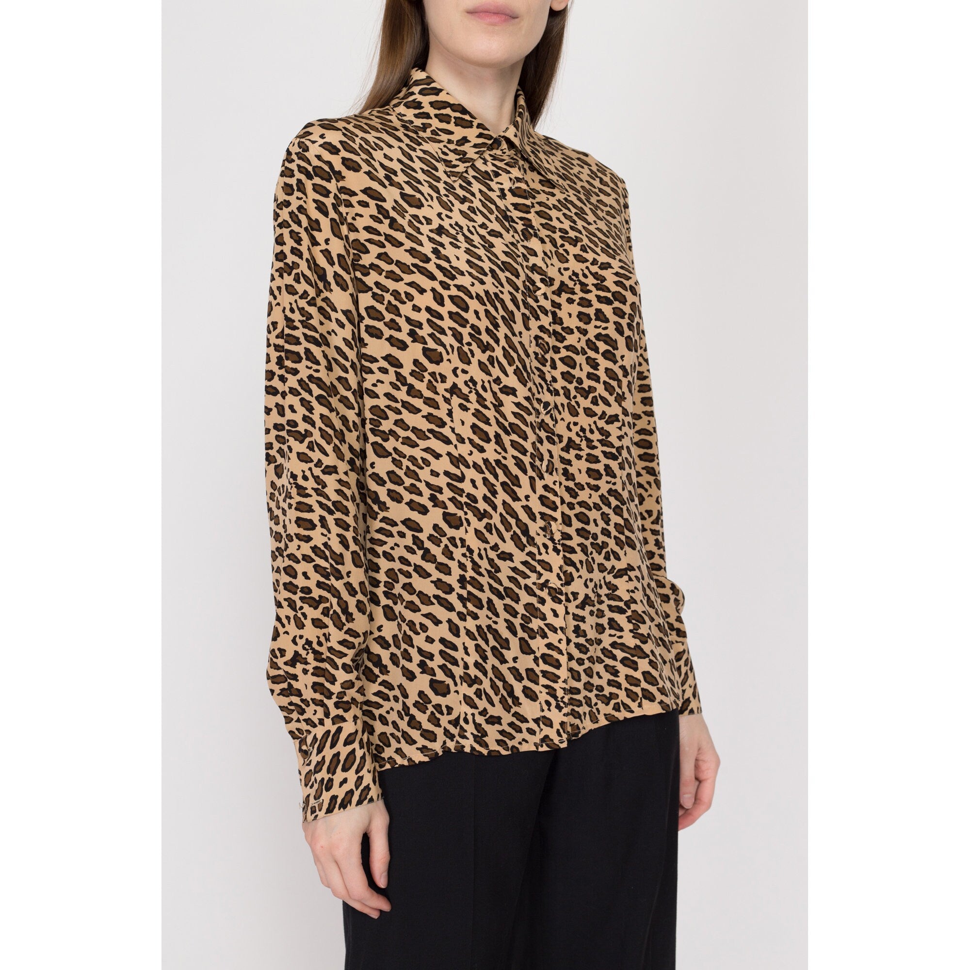 Vintage shops Silk Argenti Leopard Print Low Cut Blouse Size 6