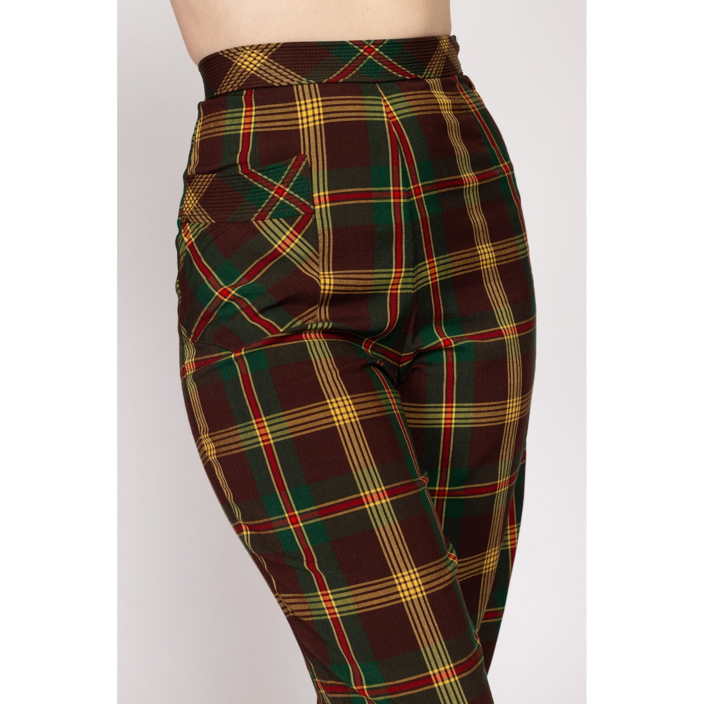 XS 1940s Koret Plaid High Waisted Girdlslax Side Zip Trousers 24" | Retro Vintage 40s Brown Yellow Tapered Leg Pants