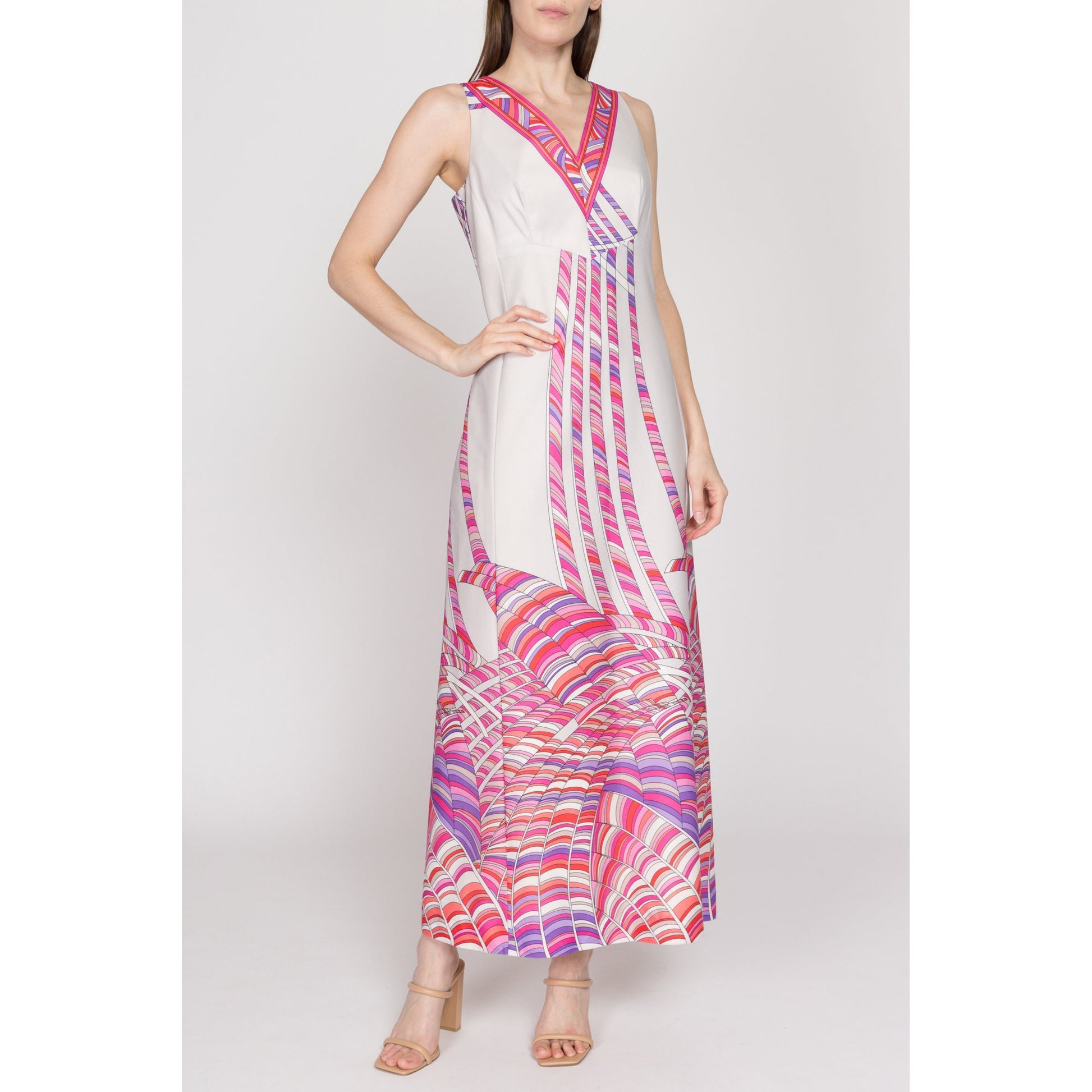 Med-Lrg 70s Psychedelic White & Pink Abstract Print Maxi Dress | Vintage Sleeveless Boho A Line Empire Waist Dress