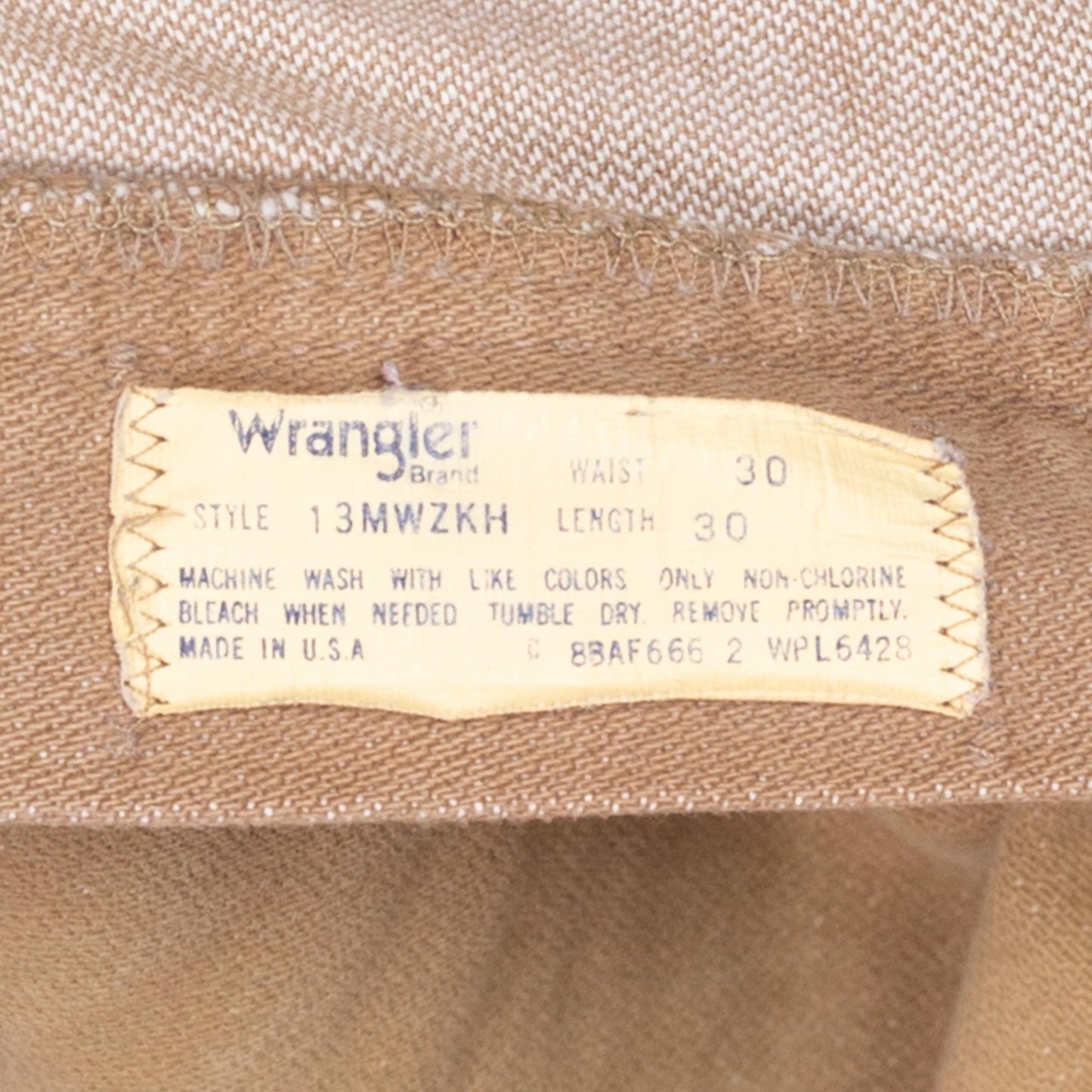 Small 70s Wrangler Tan Unisex Jeans | Vintage Denim Straight Leg Mid Rise Jeans