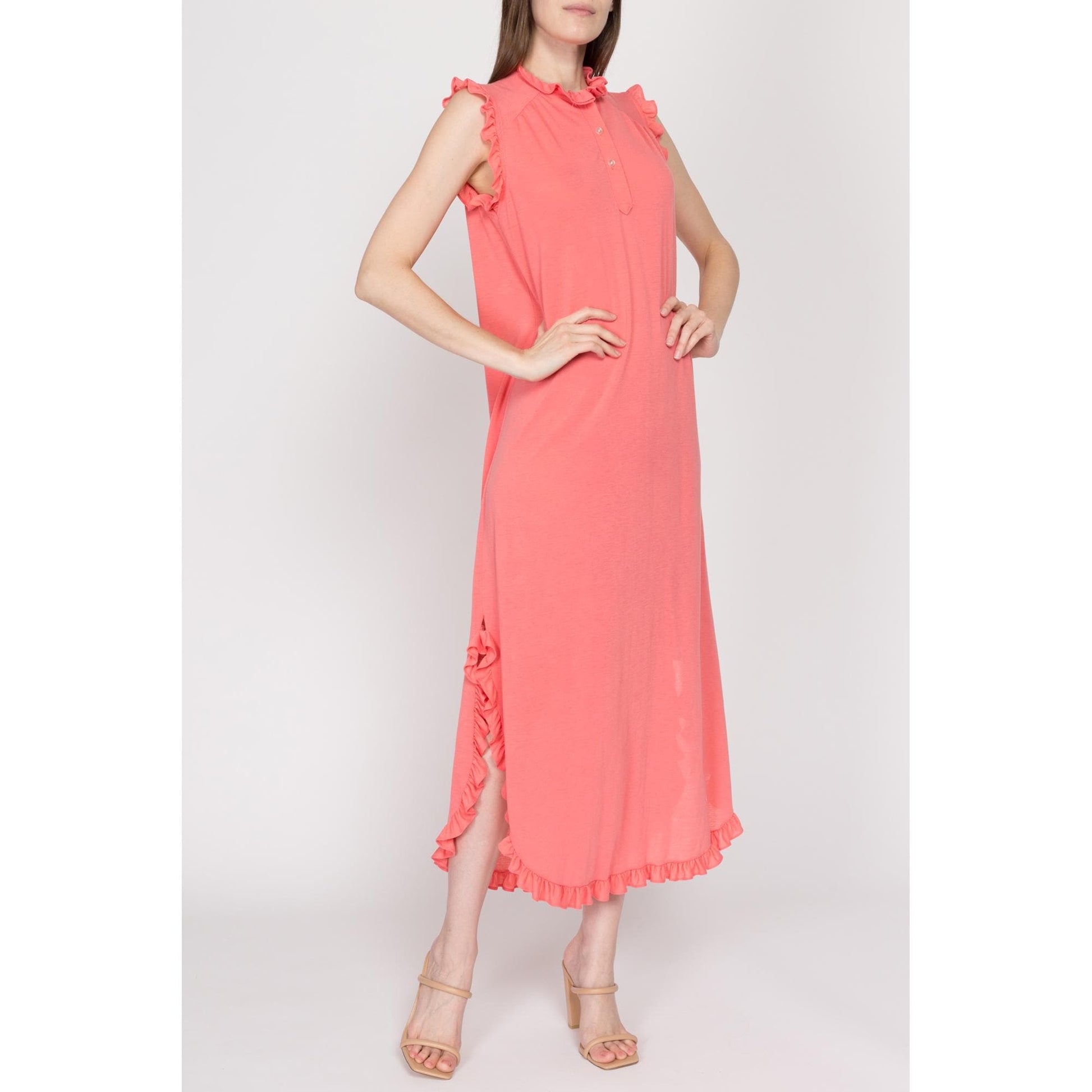 Medium 70s Coral Pink Ruffle Lounge Dress | Vintage Loungewear Sleeveless Maxi House Dress