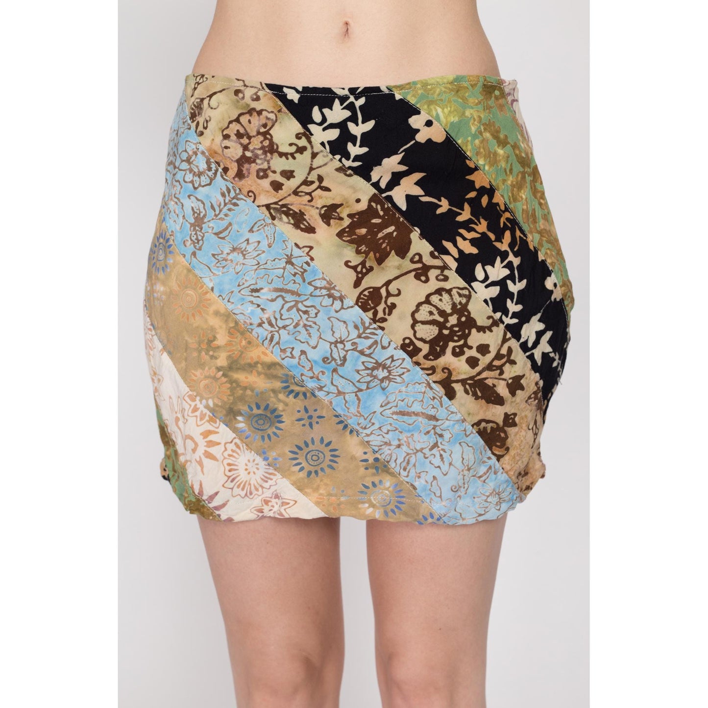 Small 90s Boho Batik Rayon Patchwork Mini Skirt | Vintage Mid Rise A Line Hippie Floral Skirt