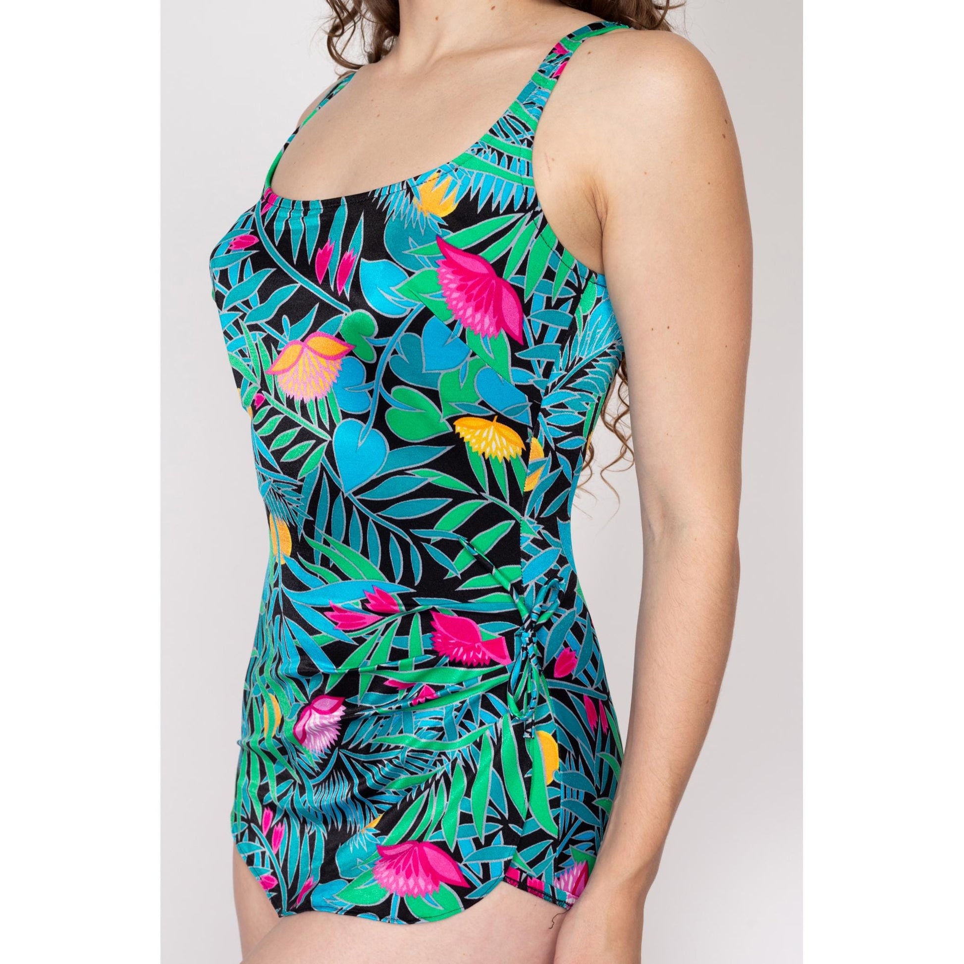 Medium 70s 80s Tropical Floral & Leaf Print One Piece Swimsuit | Vintage Low Back Blue Green Bathing Suit