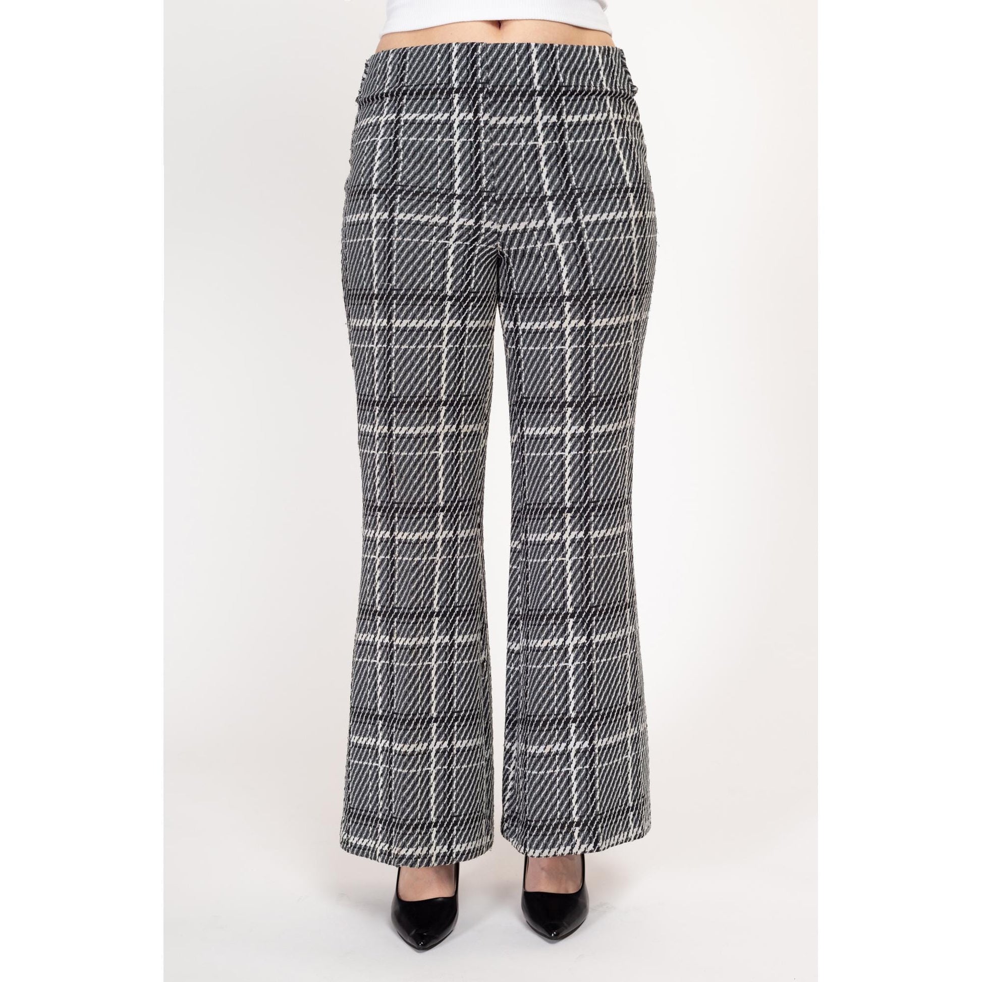 Medium 70s Black & White Plaid Flared Pants | Vintage High Rise Elastic Waist Polyester Trousers