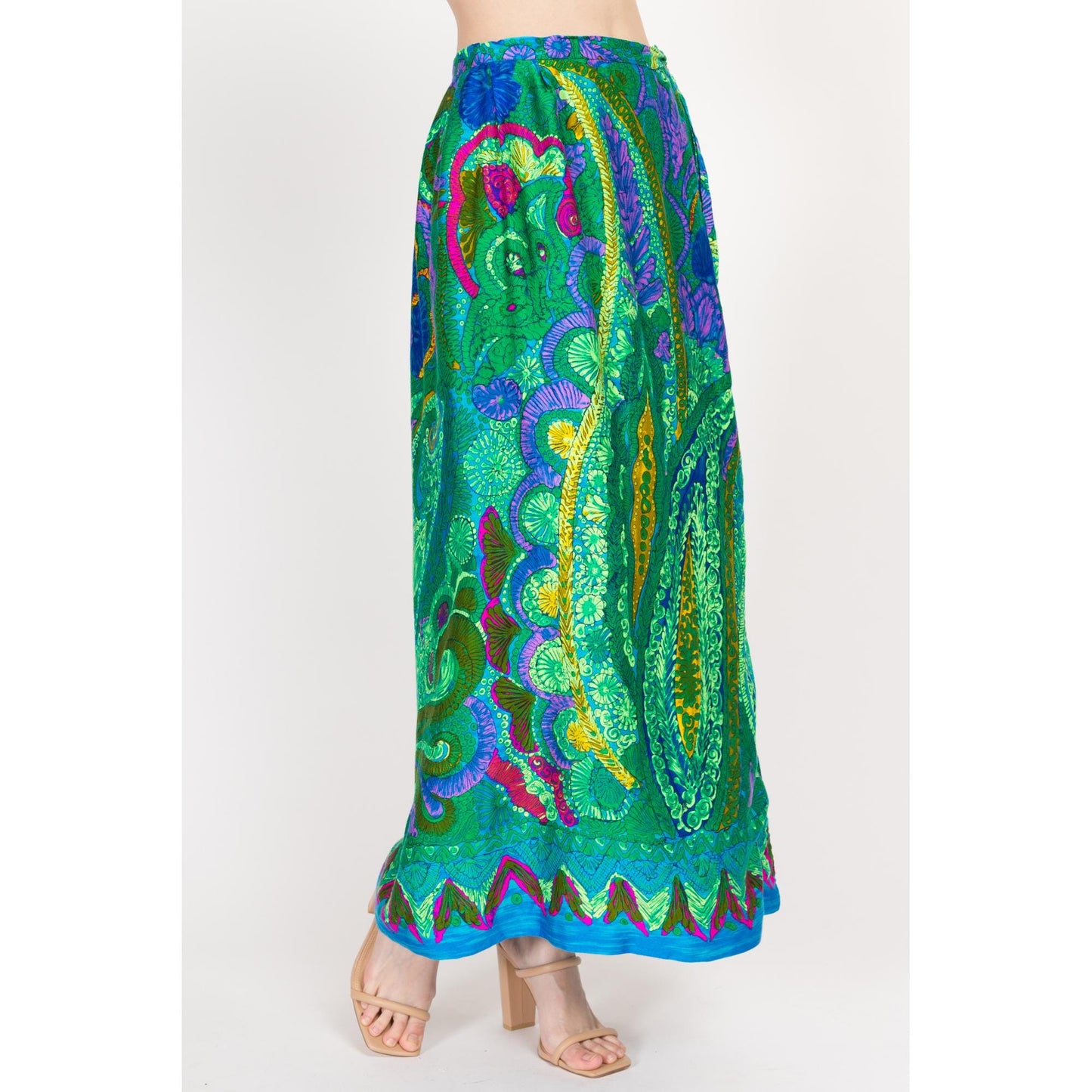 Medium 70s Green Batik Barkcloth Maxi Wrap Skirt | Vintage High Waisted A Line Boho Tropical Floral Skirt