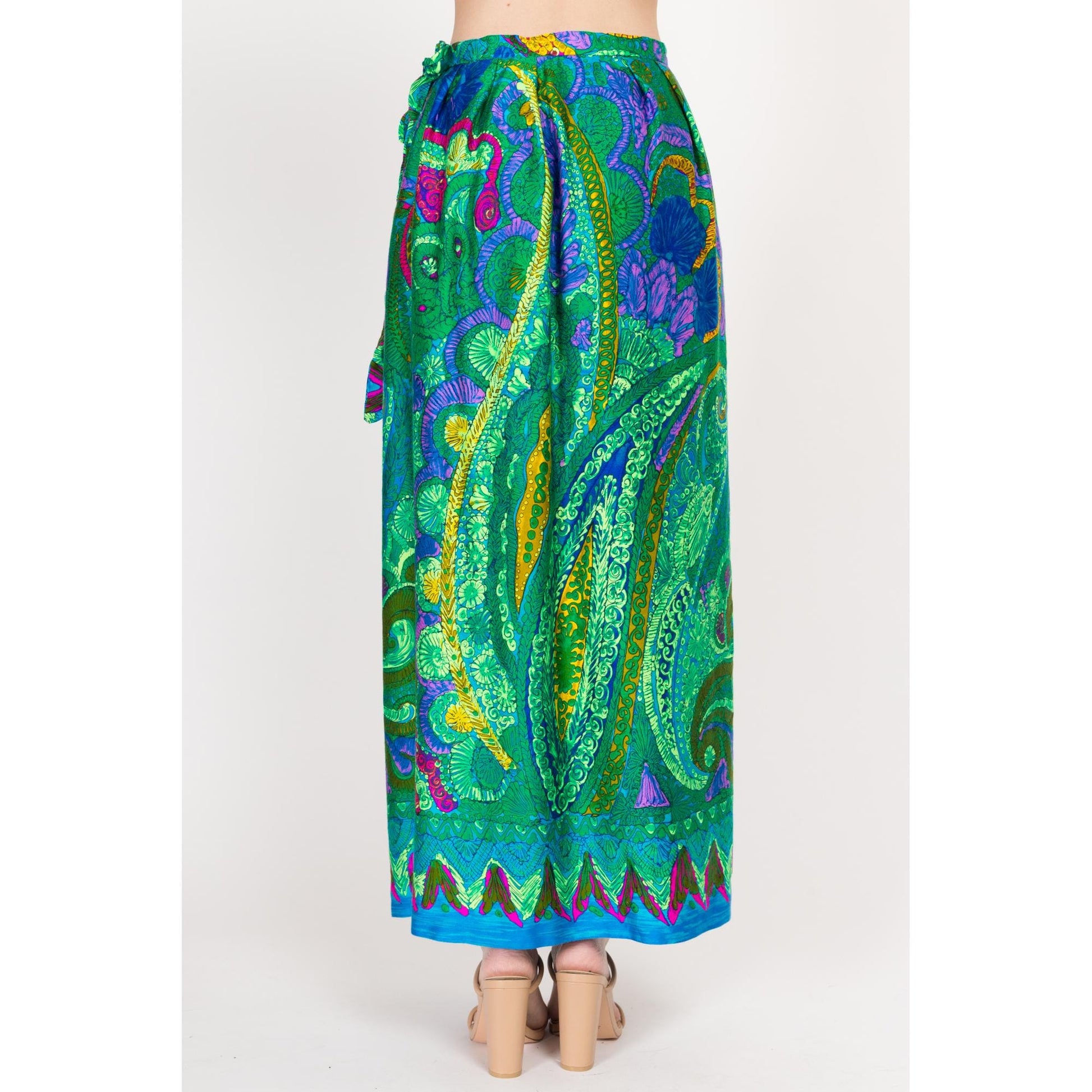 Medium 70s Green Batik Barkcloth Maxi Wrap Skirt | Vintage High Waisted A Line Boho Tropical Floral Skirt