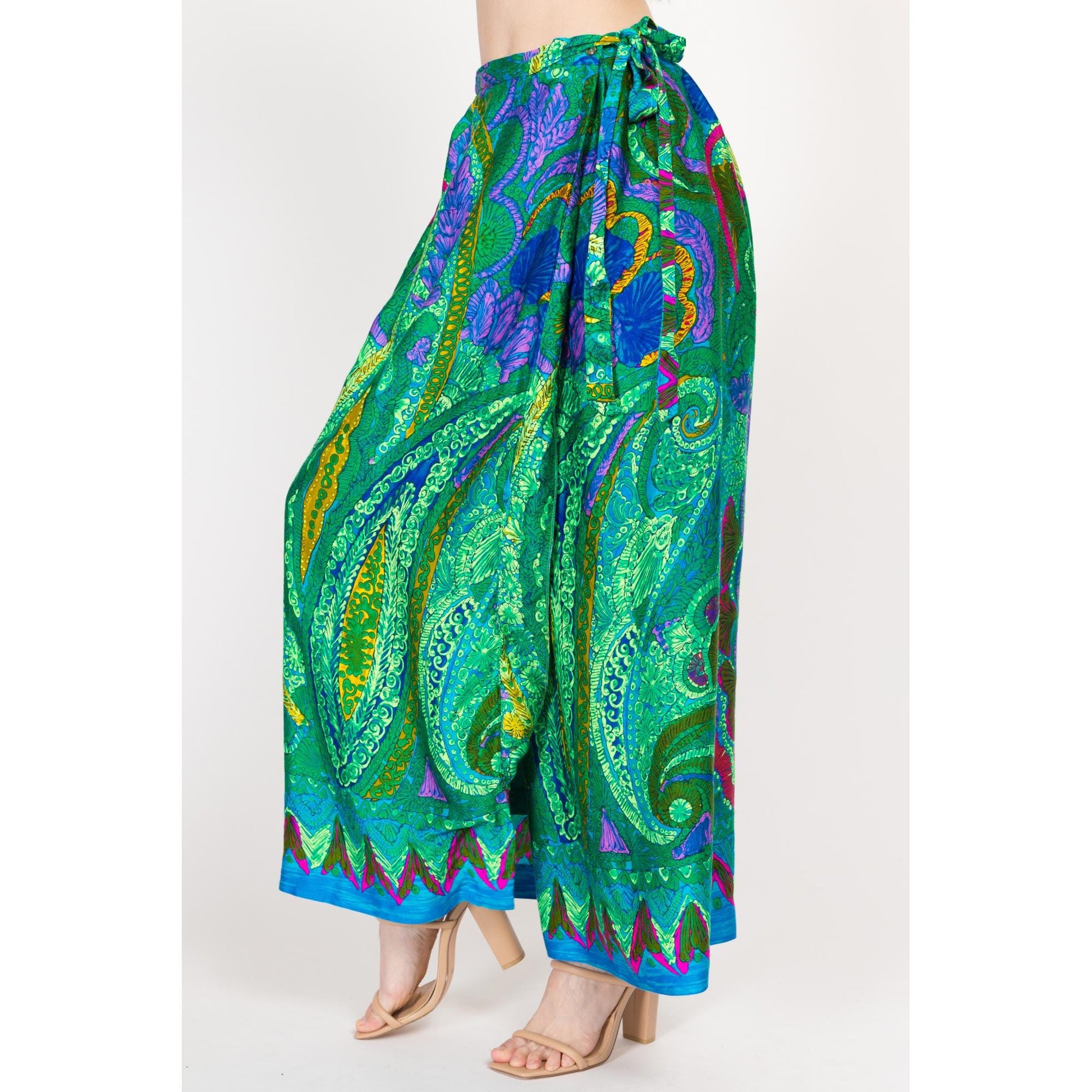 Medium 70s Green Batik Barkcloth Maxi Wrap Skirt | Vintage High Waisted A Line Boho Tropical Floral Skirt