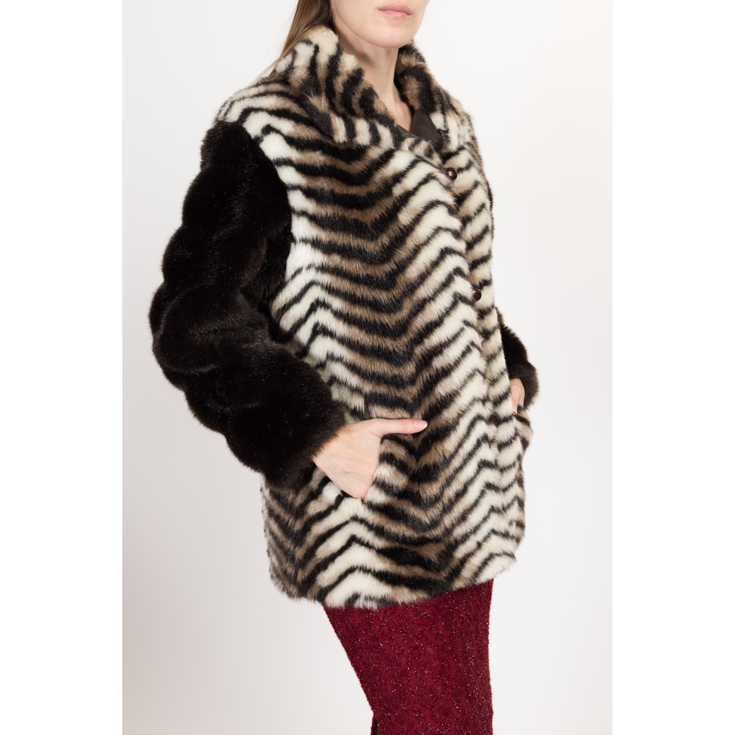 From 70's Vintage Fur Coat high quality Lining with 2 Pockets Winter Long Women's Lady's Clot