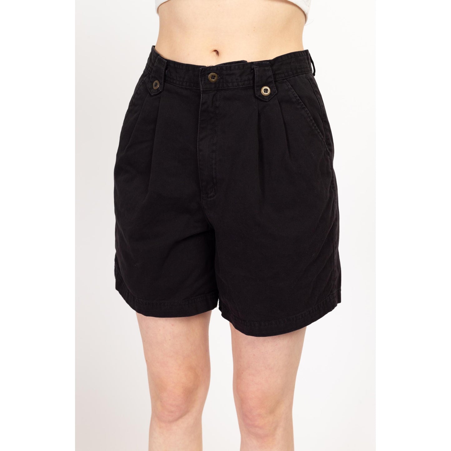 Medium 90s High Waisted Black Cotton Shorts 28" | Vintage Pleated Casual Mom Shorts