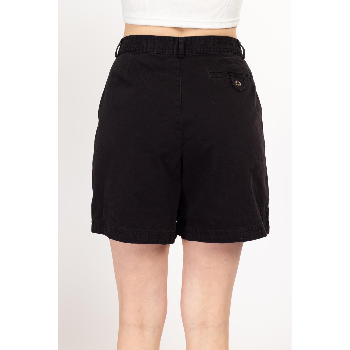 Medium 90s High Waisted Black Cotton Shorts 28" | Vintage Pleated Casual Mom Shorts