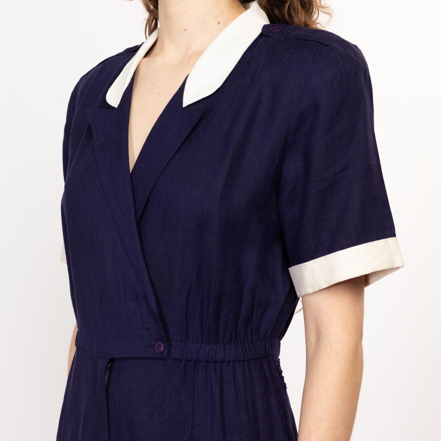 Medium 80s Navy Blue Linen Wrap Jumpsuit | Vintage Contrast Collar Short Sleeve Tapered Leg Pantsuit