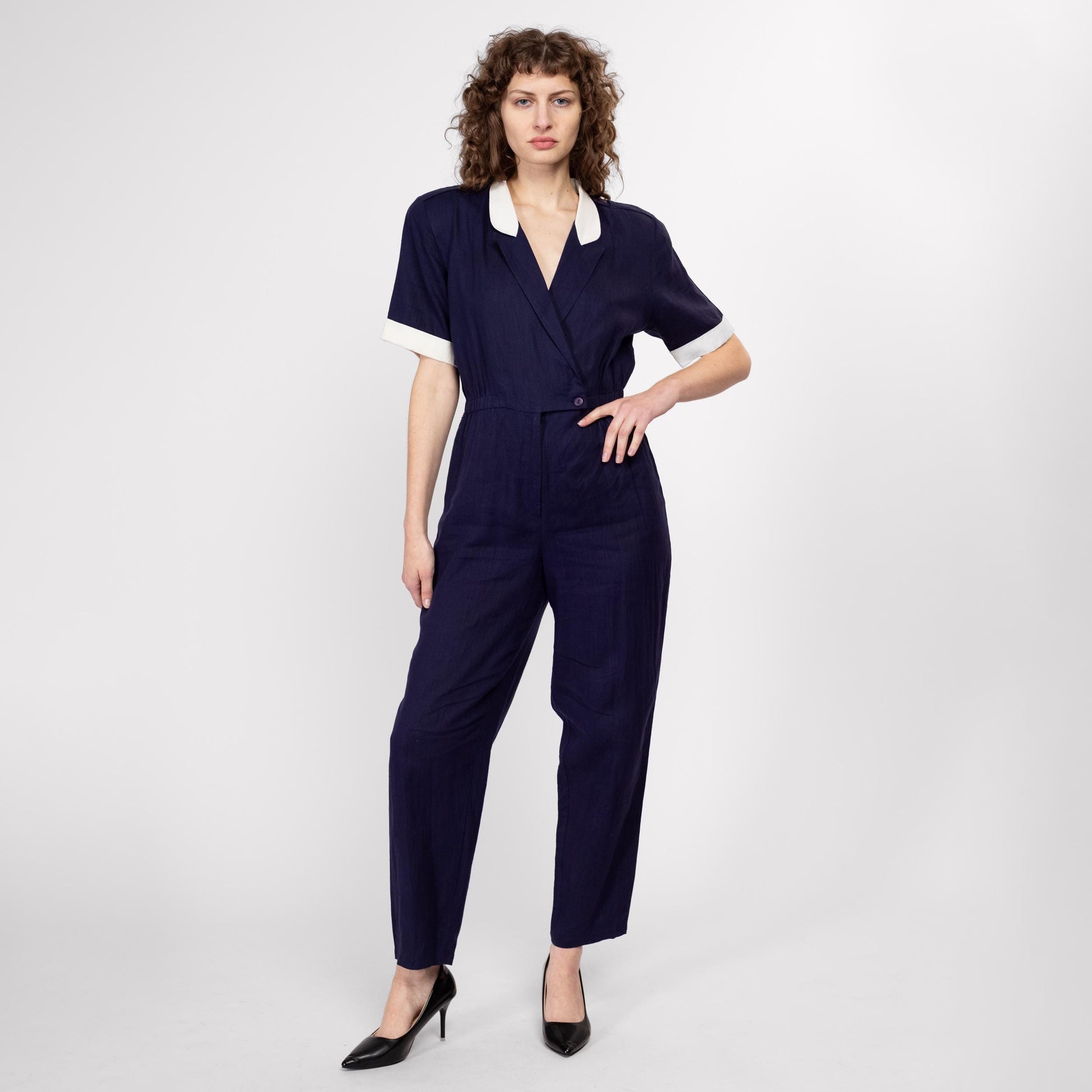 Medium 80s Navy Blue Linen Wrap Jumpsuit | Vintage Contrast Collar Short Sleeve Tapered Leg Pantsuit