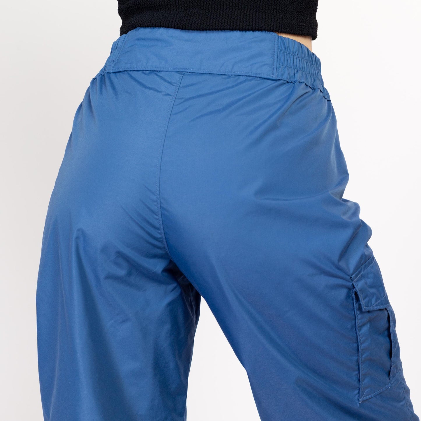 Medium Y2K Columbia Blue Windbreaker Snow Pants | Vintage High Waisted Nylon Winter Ski Trousers