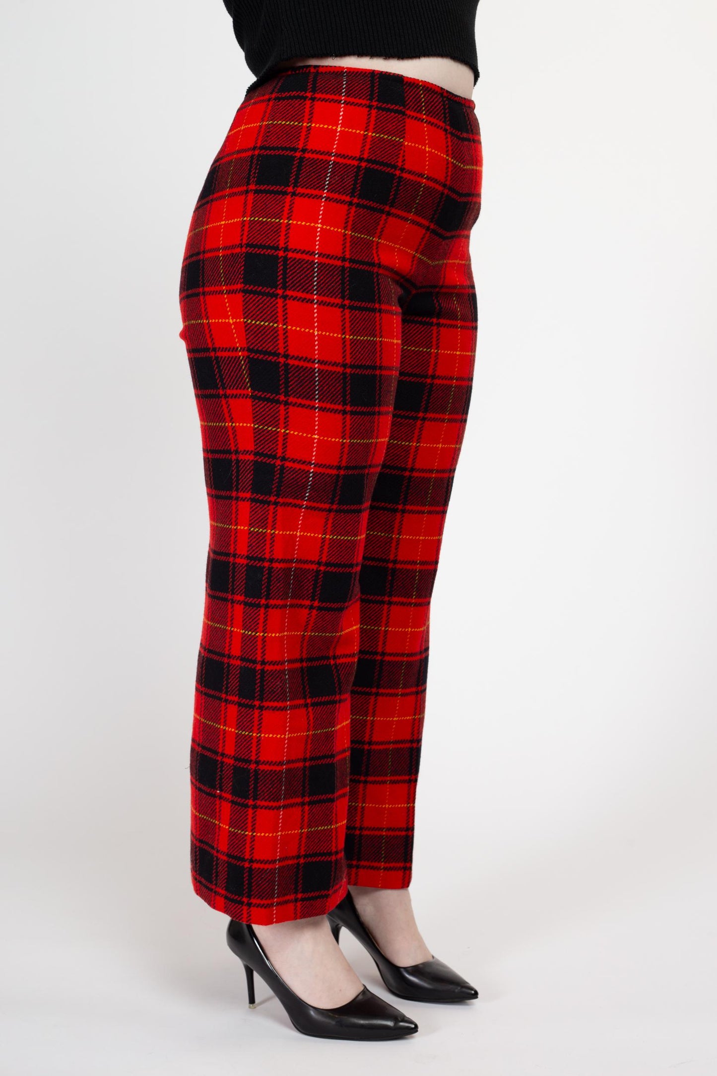 Medium 70s Pendleton Red Plaid Wool Trousers 30" | Retro Vintage Tartan High Waisted Lined Pants