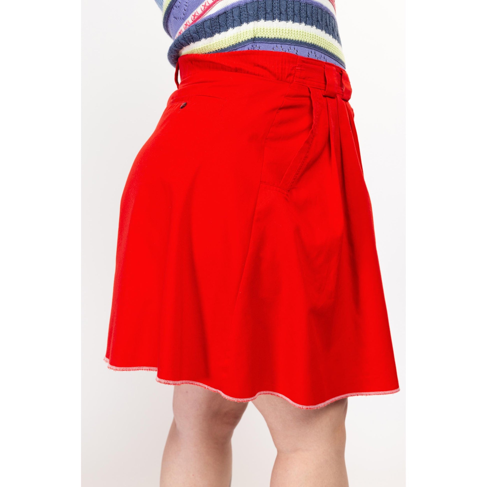 Large 80s Red Button Front Mini Skater Skirt | Vintage Pleated High Waisted Preppy Miniskirt