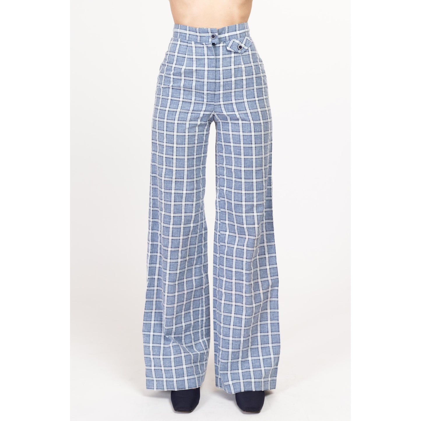 XXS 70s Blue & White Windowpane Plaid Flared Pants 22.5" | Vintage Seersucker High Waisted Retro Wide Leg Trousers