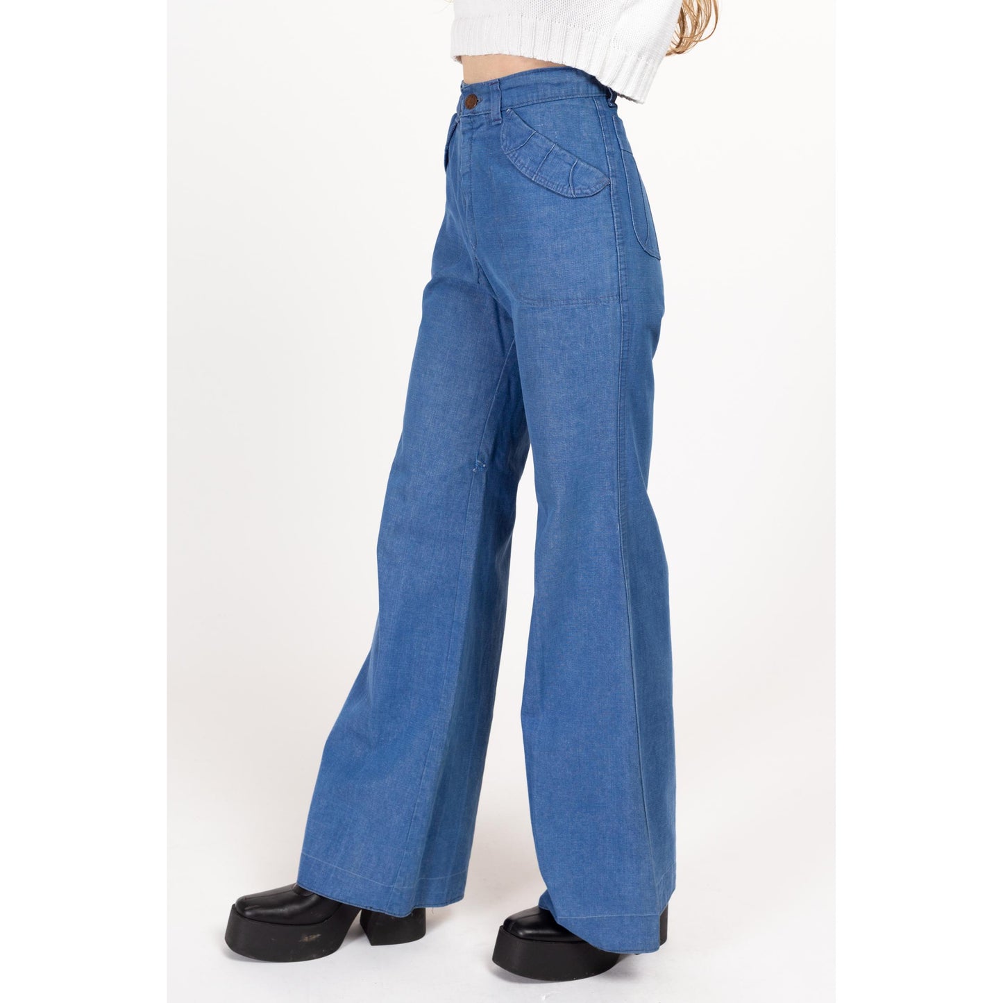 XS-Sm 70s Retro High Waisted Flared Jeans 27" | Vintage Medium Wash Chambray Denim Boho Bell Bottoms