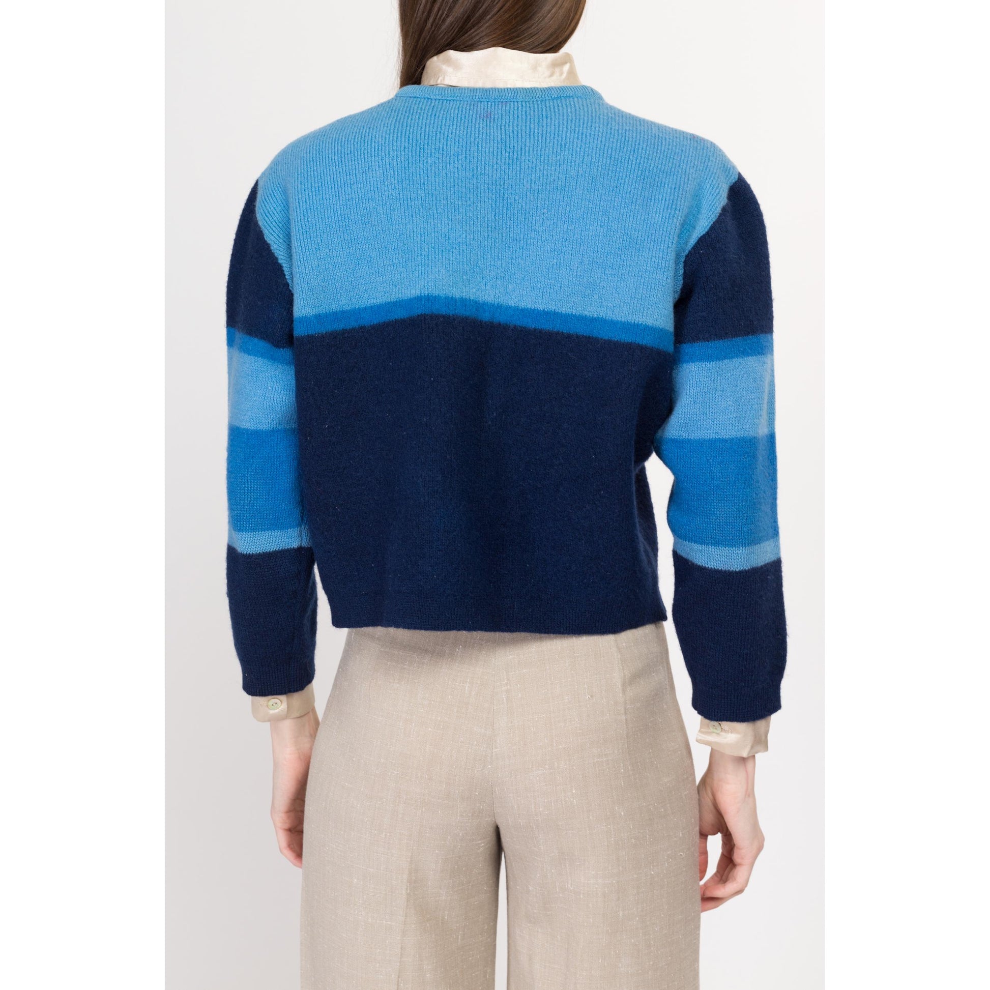 Large 70s Demetre Blue Color Block Cropped Wool Sweater | Retro Vintage Striped Ski Pullover