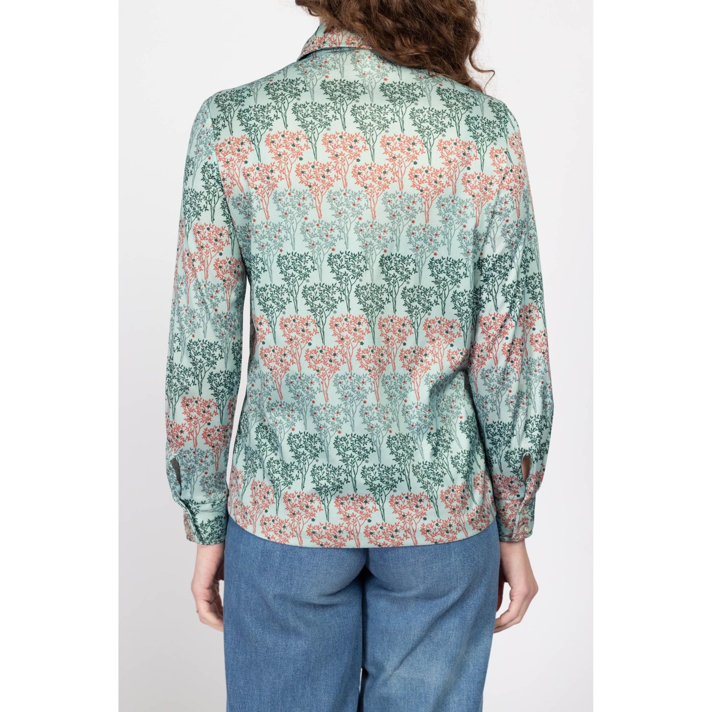 Medium 70s Sage Green Tree Print Button Up Shirt | Vintage Long Sleeve Collared Novelty Disco Shirt