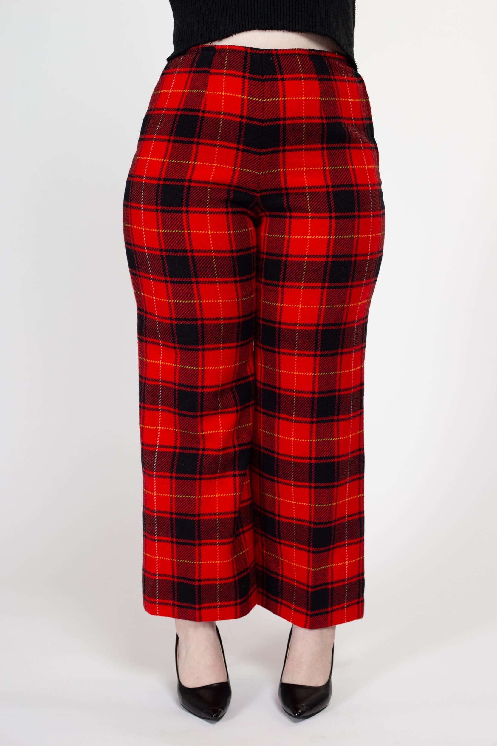 Medium 70s Pendleton Red Plaid Wool Trousers 30" | Retro Vintage Tartan High Waisted Lined Pants