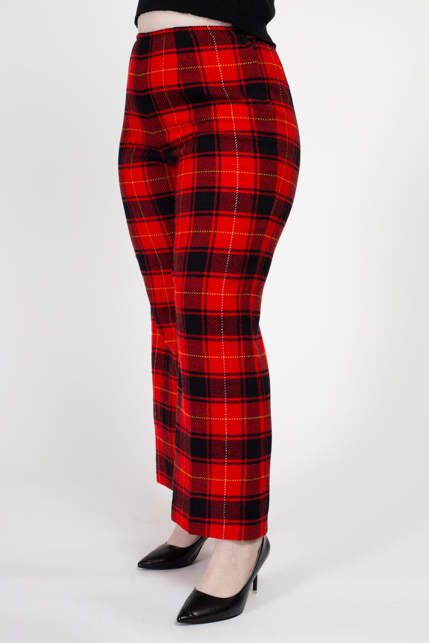 Medium 70s Pendleton Red Plaid Wool Trousers 30" | Retro Vintage Tartan High Waisted Lined Pants