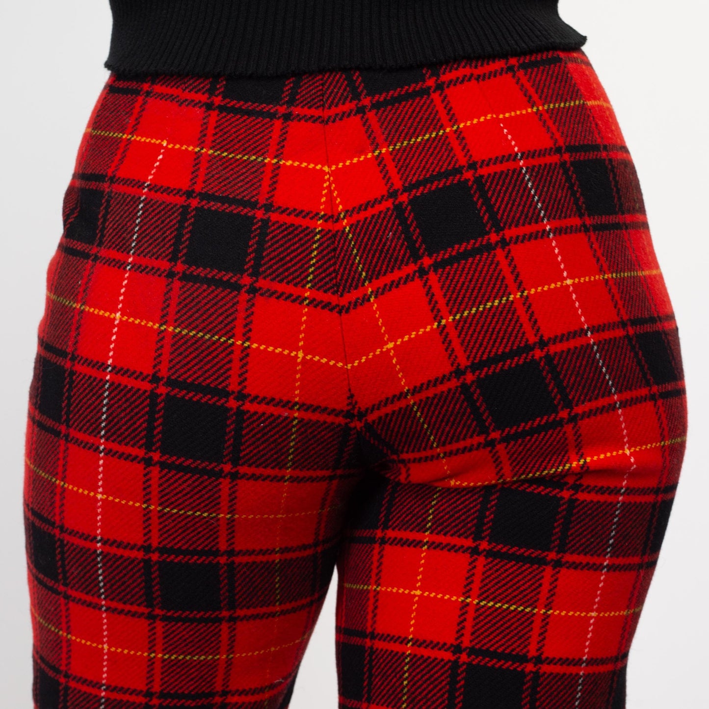 Medium 70s Pendleton Red Plaid Wool Trousers 30" | Retro Vintage Tartan High Waisted Lined Pants