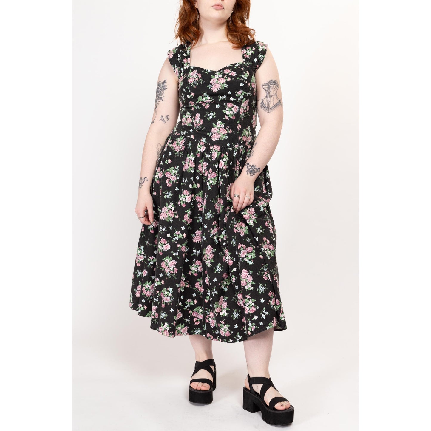 Medium 80s Black Floral Cotton Fit & Flare Dress | Vintage Boho Gothic Sleeveless Maxi Sundress