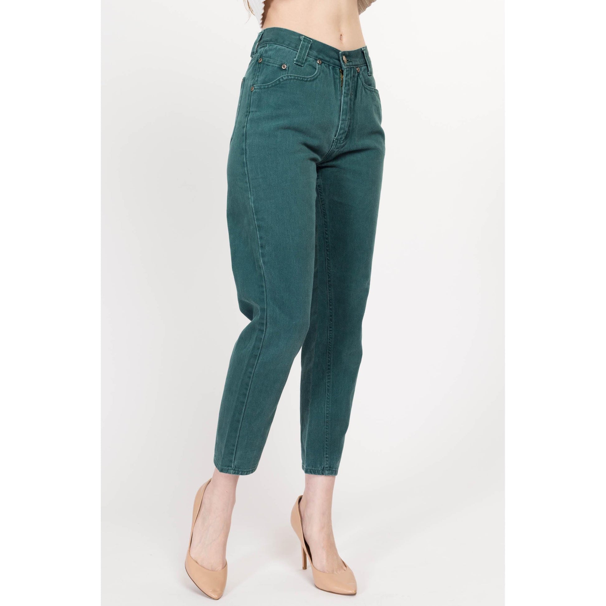 XS-Sm 90s Emerald Green Soft Mid Rise Jeans 26" | Vintage Short Inseam Denim Petite Tapered Leg Mom Jeans