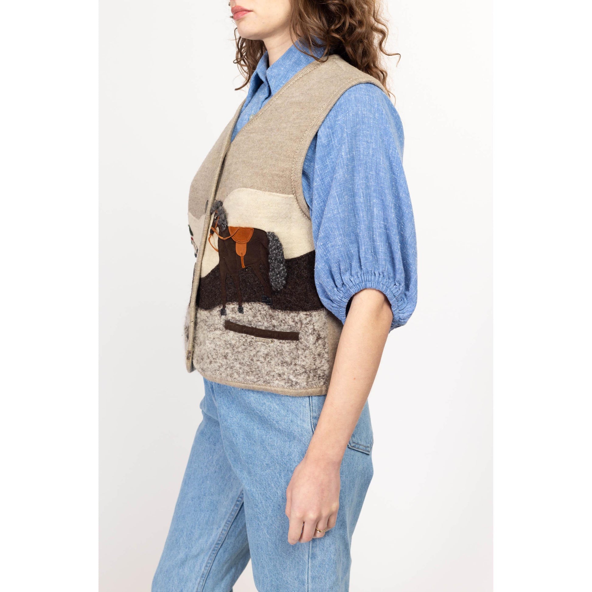 Medium 90s Giesswein Novelty Horse Patchwork Wool Sweater Vest | Vintage Austrian Trachten Sleeveless Top