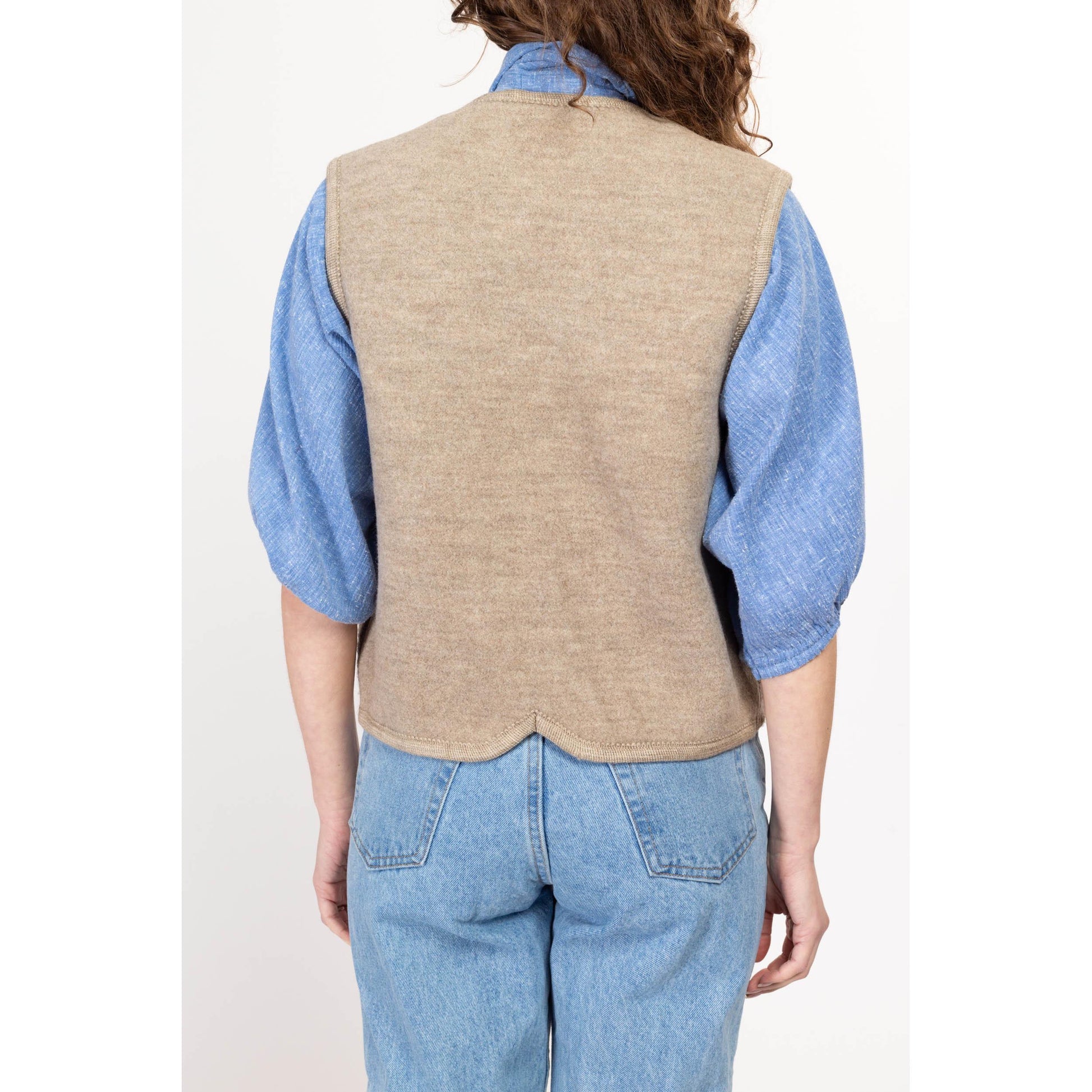 Medium 90s Giesswein Novelty Horse Patchwork Wool Sweater Vest | Vintage Austrian Trachten Sleeveless Top