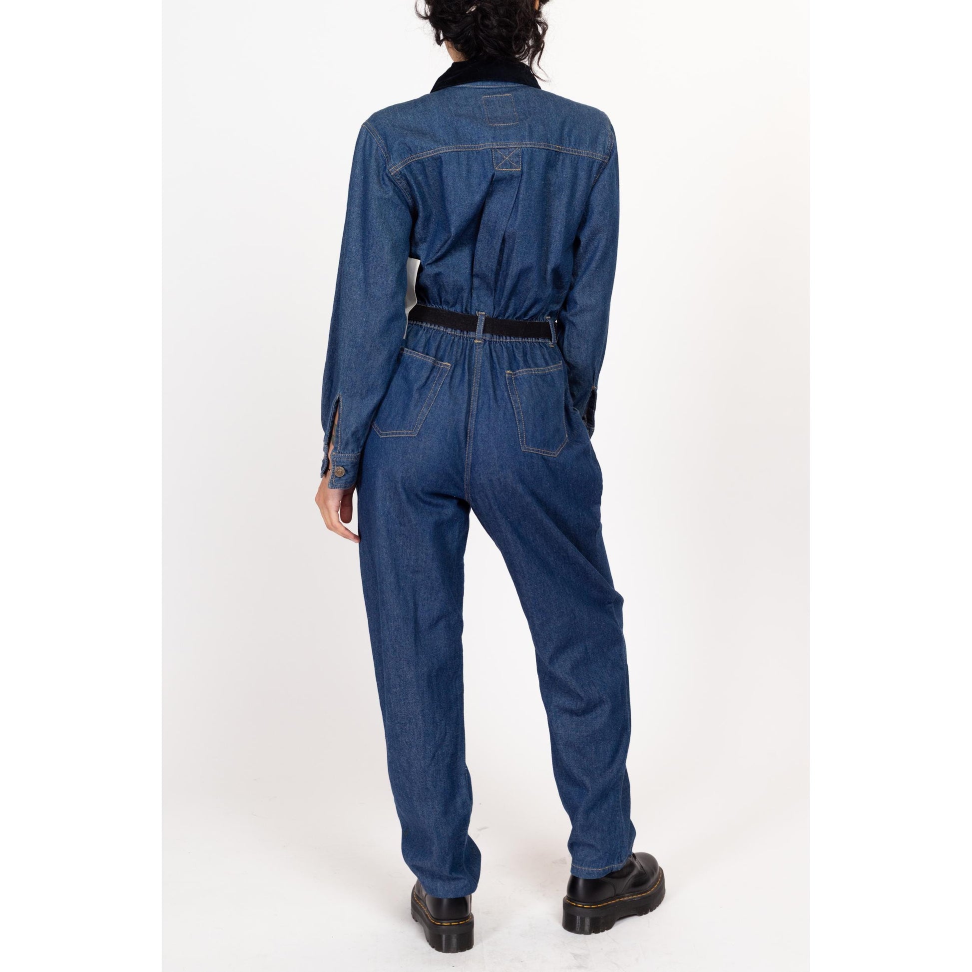 Medium 80s Dark Wash Denim Belted Jumpsuit | Vintage Velvet Collar Long Sleeve Tapered Leg Pantsuit