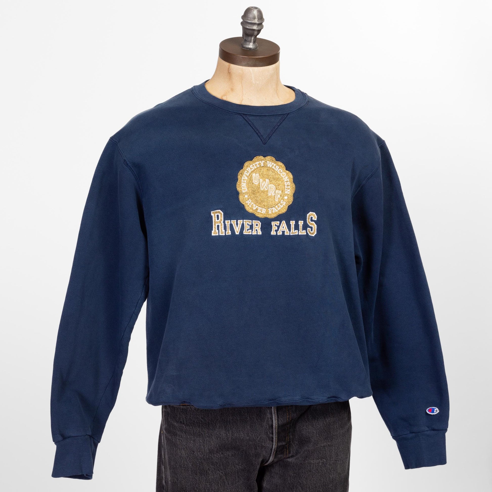 XL 90s University Of Wisconsin River Falls Champion Sweatshirt | Vintage Navy Blue V Stitch Crewneck Pullover Sweater