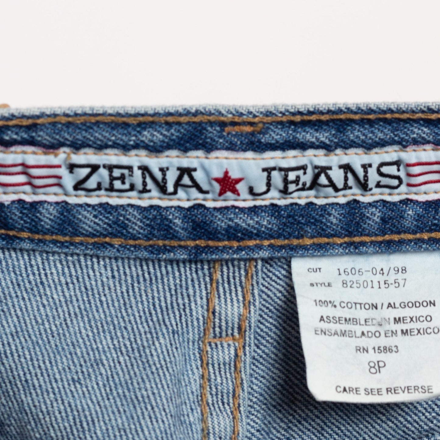 Small 90s Zena High Waisted Jeans 27" | Vintage Stonewash Denim Tapered Leg Mom Jeans