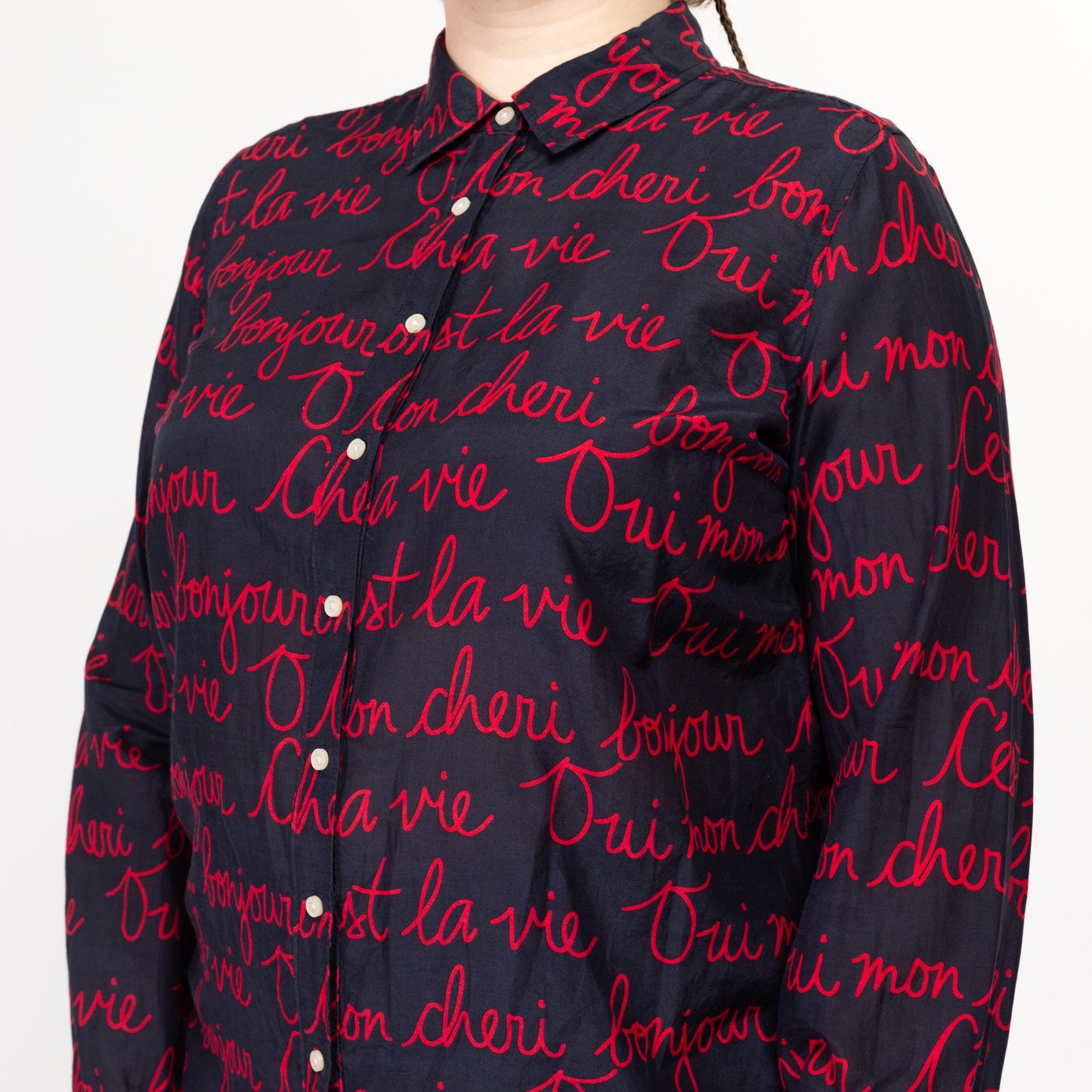 XL Y2K French Words Novelty Print Silk Blend Blouse | Vintage Black Red Long Sleeve Collared Button Up Shirt