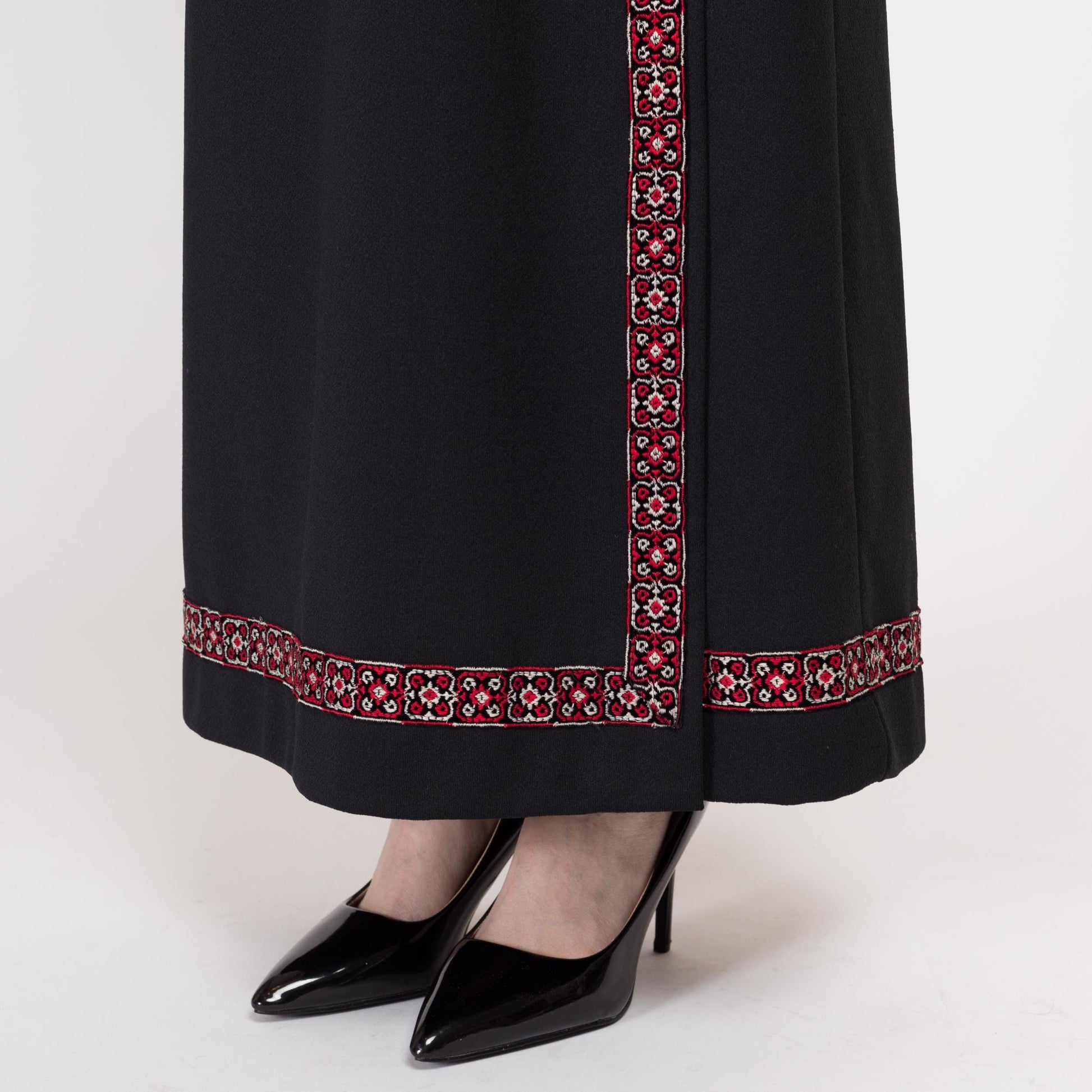 Small 70s Black Embroidered Maxi Wrap Skirt 26.5" | Vintage High Waisted Long A Line Skirt