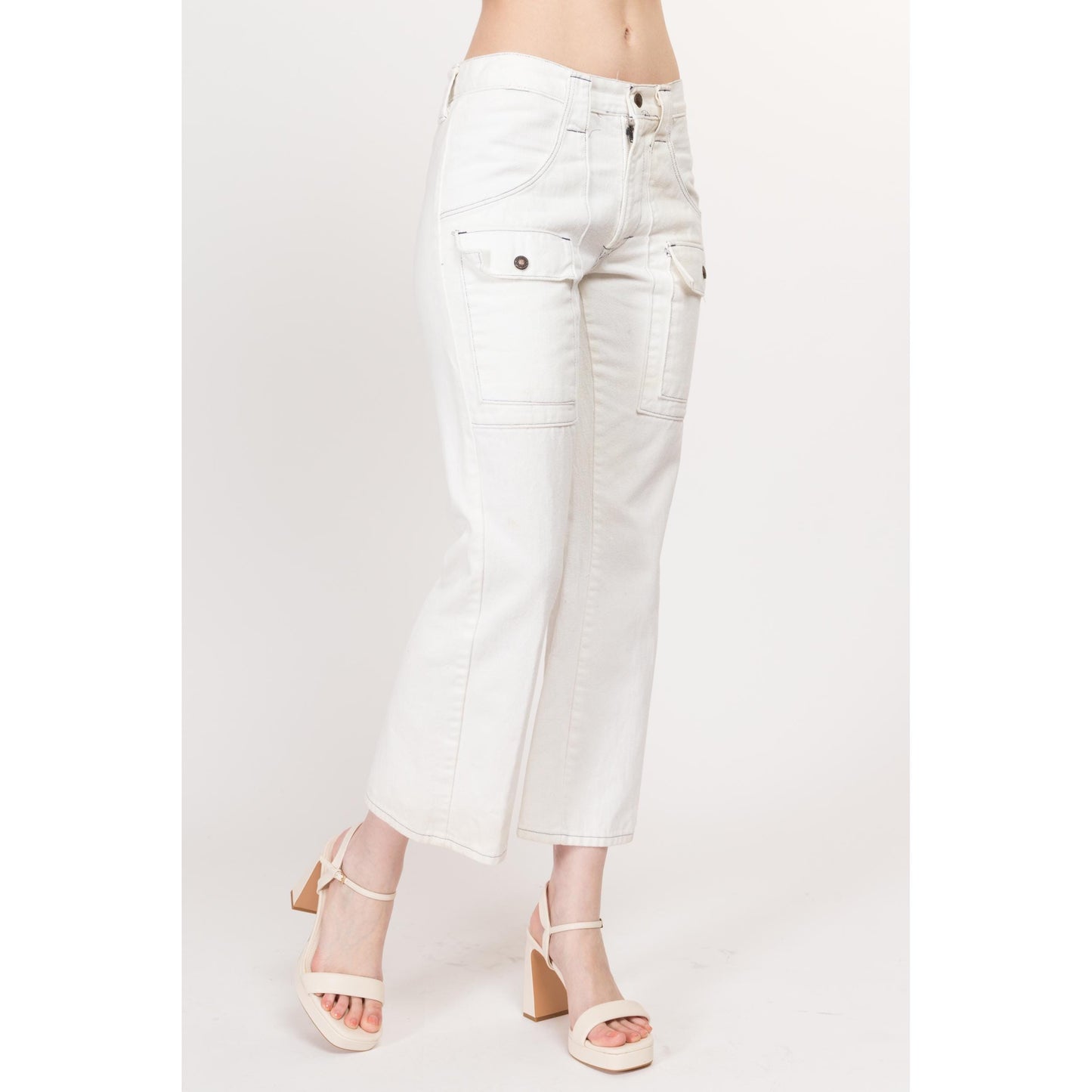 Small 70s H.I.S. White Mid Rise Flared Cargo Pants | Retro Vintage Kick Flare Petite Ankle Trousers