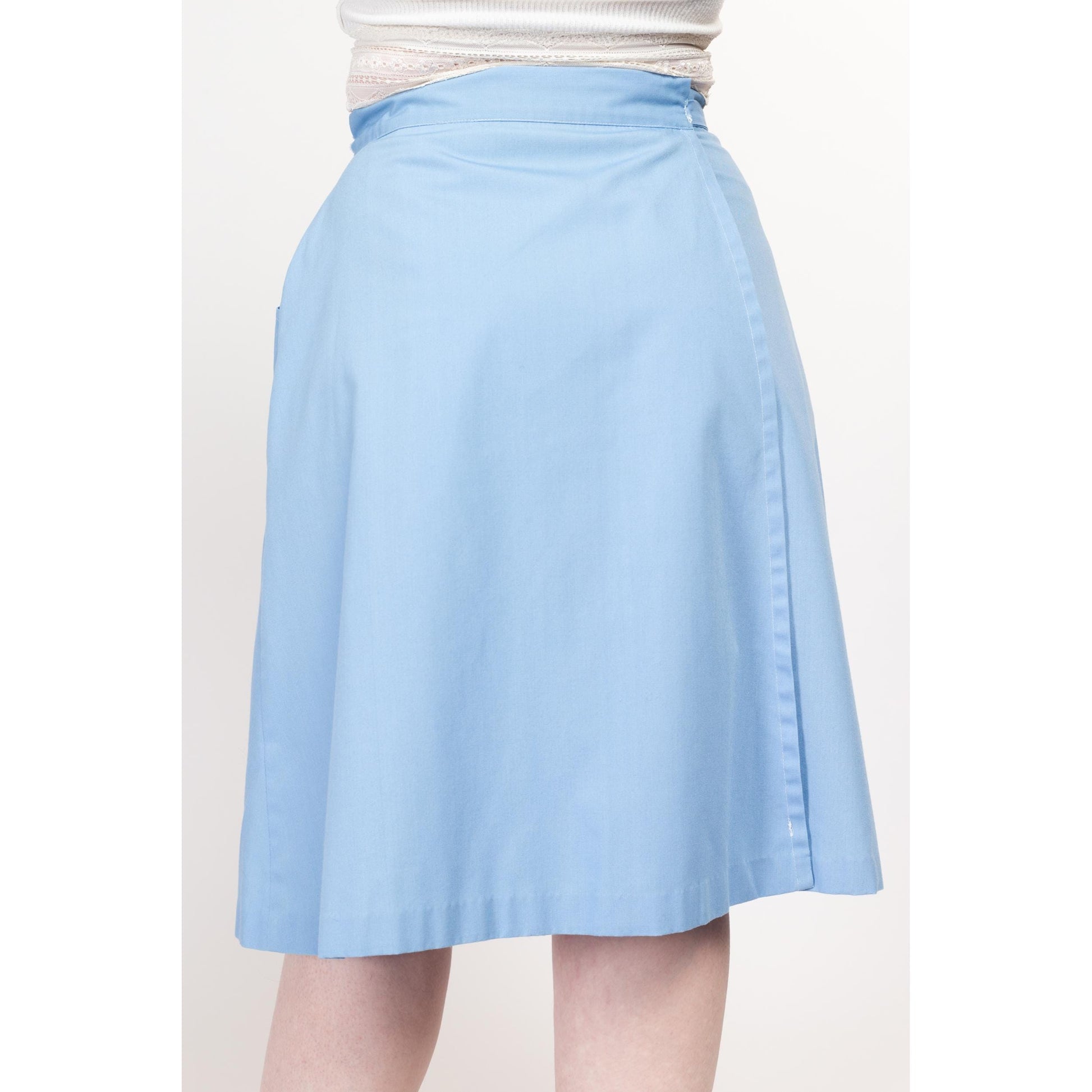 Medium 70s Sky Blue Midi Wrap Skirt 30” | Vintage A Line High Waist Retro Pocket Skirt