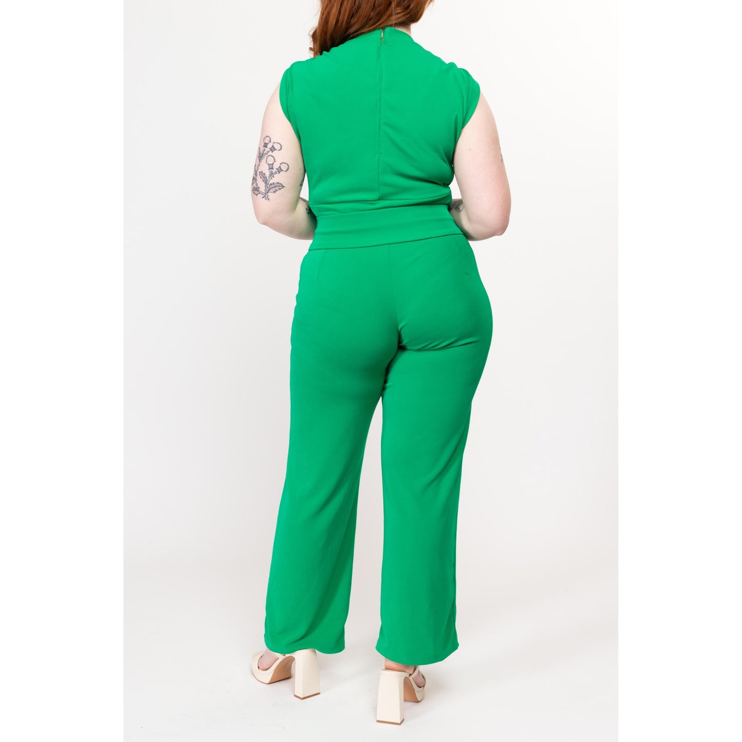 Medium Y2K Kelly Green Belted Jumpsuit | Vintage V Neck Sleeveless Straight Leg Retro Pantsuit