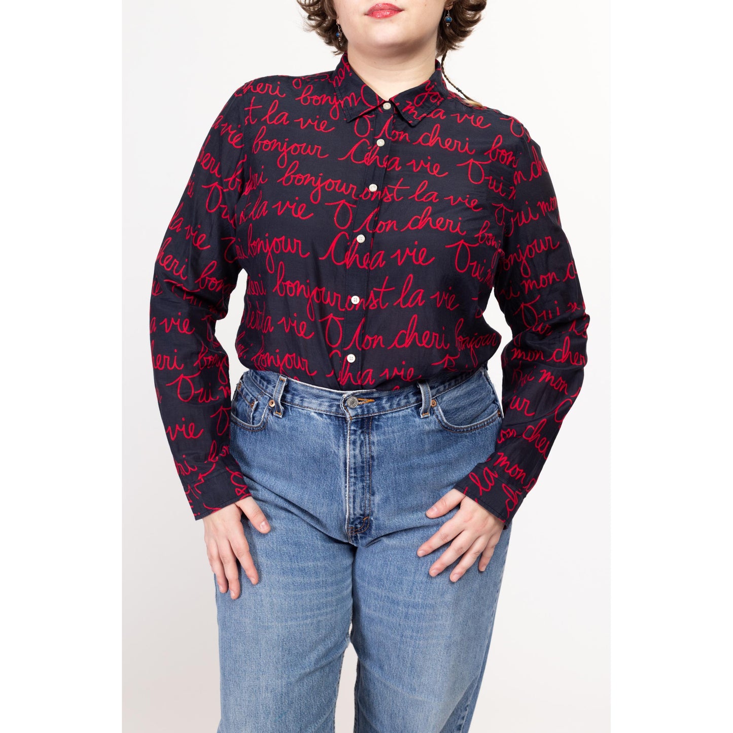 XL Y2K French Words Novelty Print Silk Blend Blouse | Vintage Black Red Long Sleeve Collared Button Up Shirt