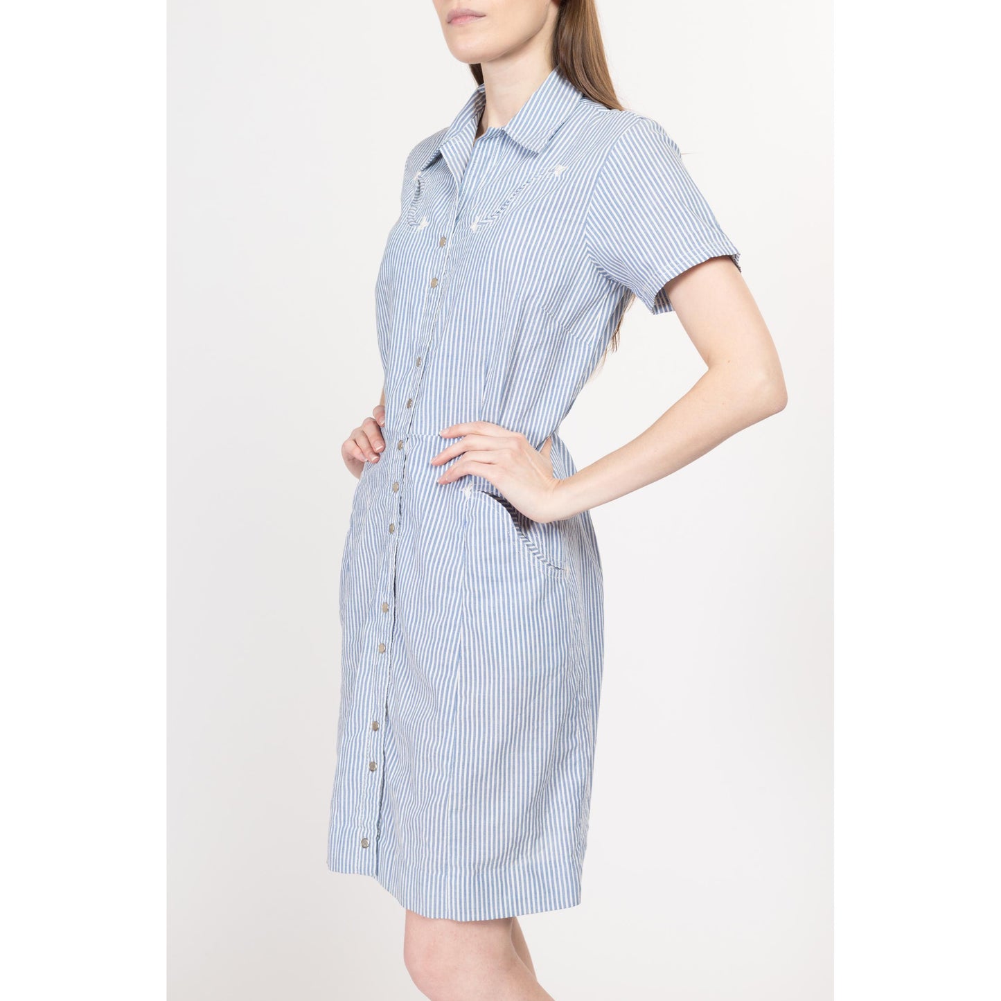 Medium 70s Western Blue & White Striped Seersucker Mini Dress | Vintage Short Sleeve Pinstripe Snap Front Pocket Shirtdress