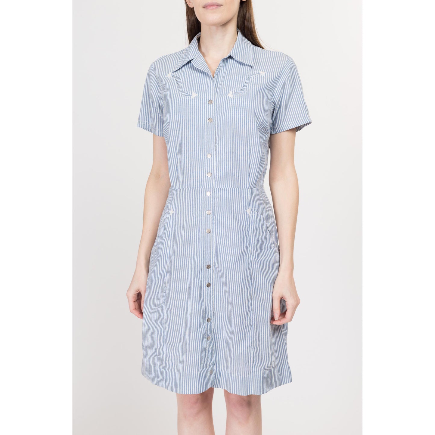 Medium 70s Western Blue & White Striped Seersucker Mini Dress | Vintage Short Sleeve Pinstripe Snap Front Pocket Shirtdress