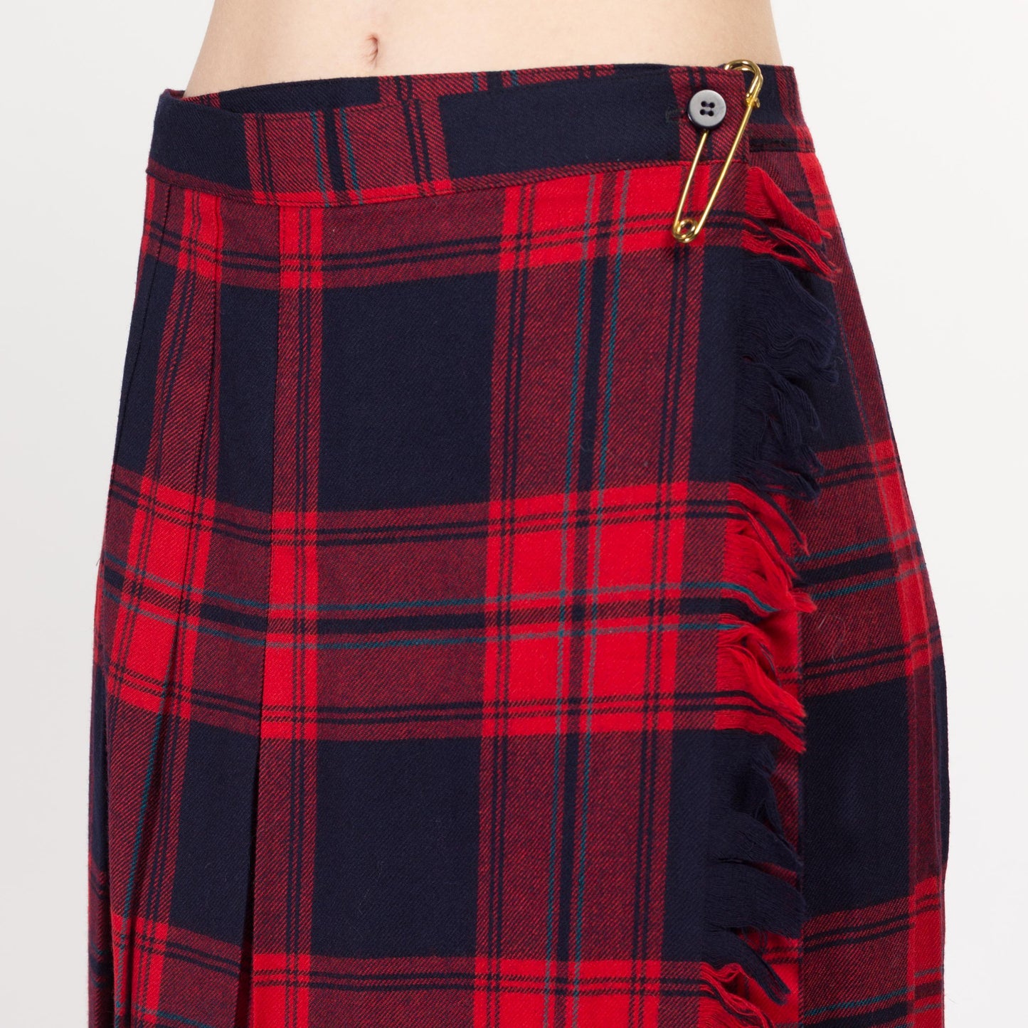 Medium 80s Red & Blue Plaid Wool Midi Kilt Skirt 28.5" | Vintage Tartan High Waisted Pleated Fringe Wrap Skirt