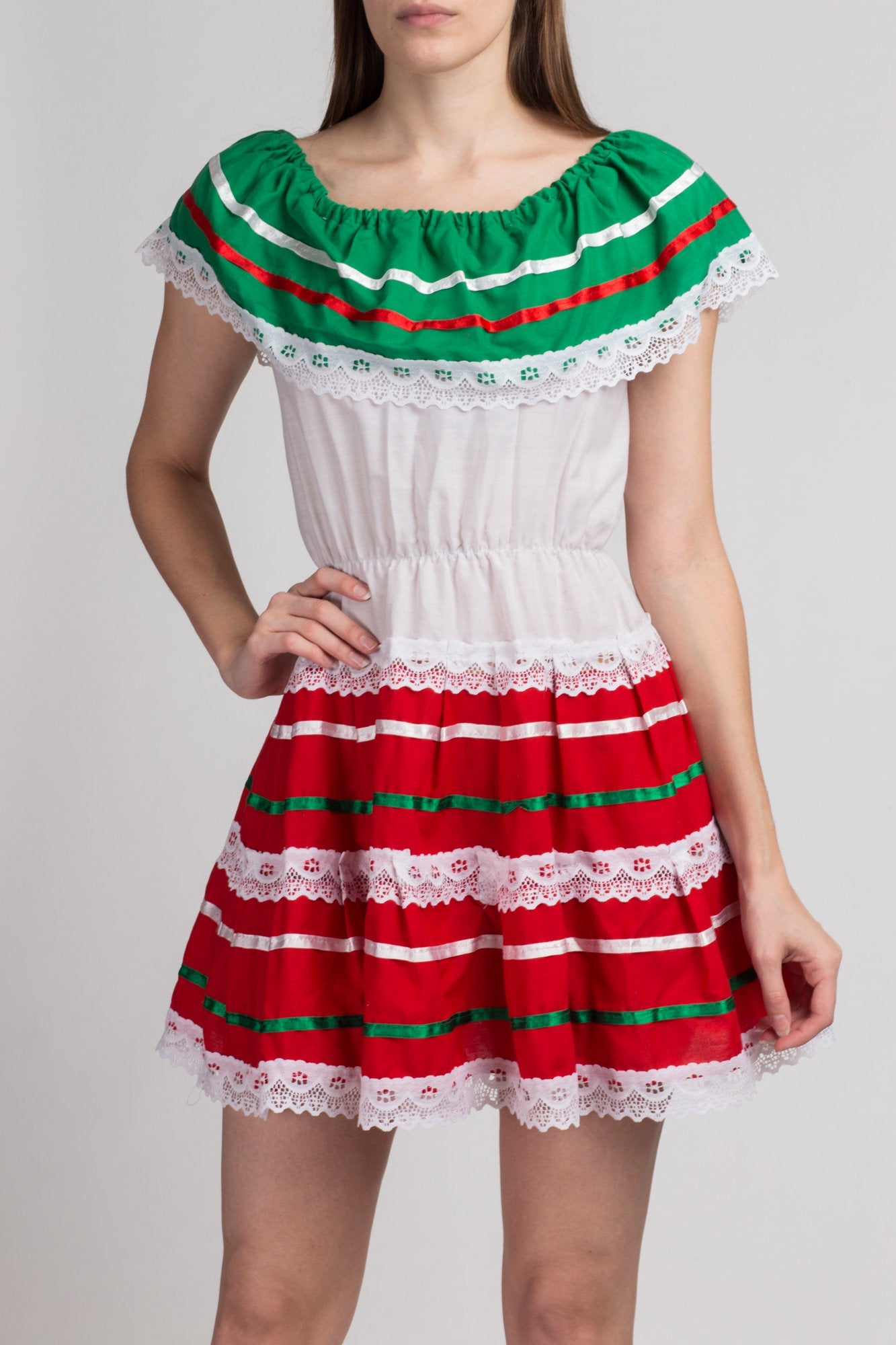 White mexican 2024 peasant dress