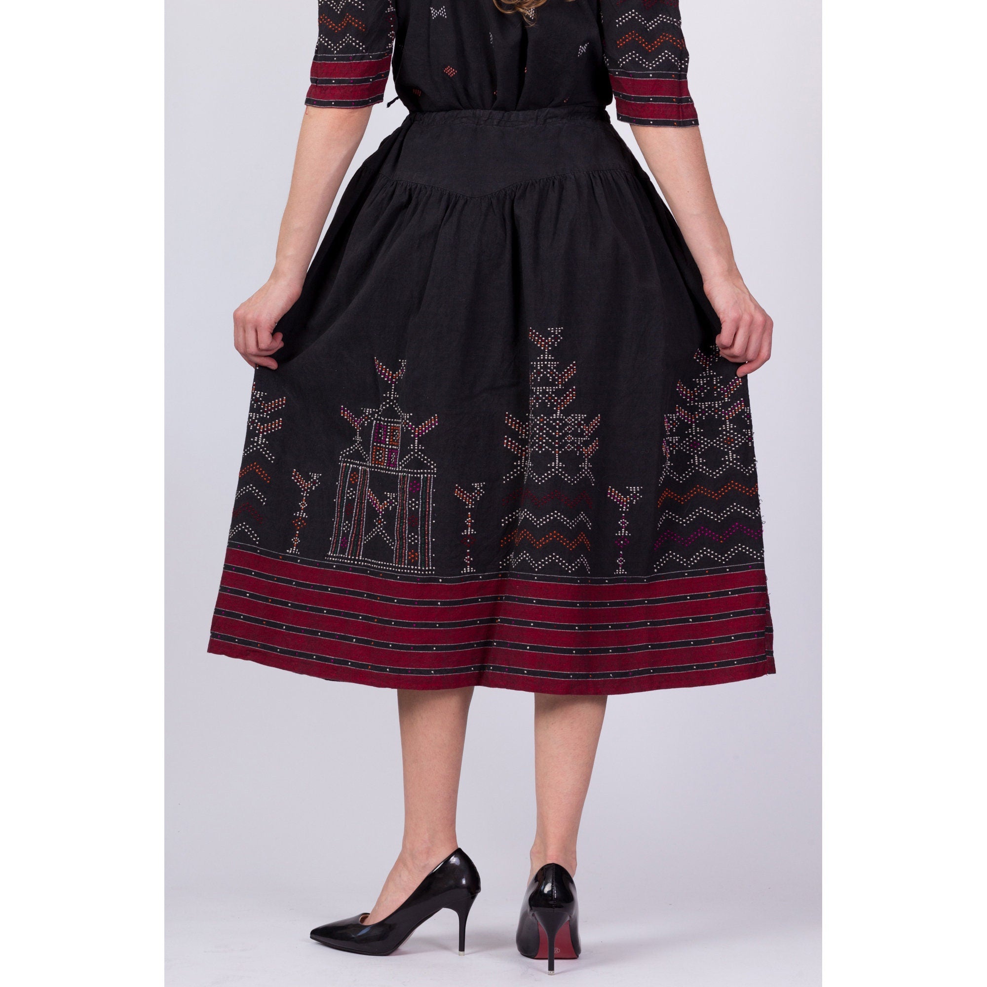 Embroidered 2025 folk skirt