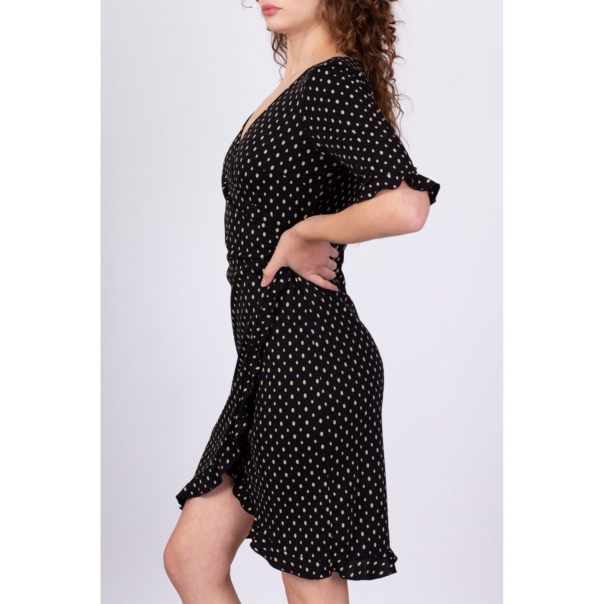 90s Polka Dot Mini Wrap Dress - Medium – Flying Apple Vintage