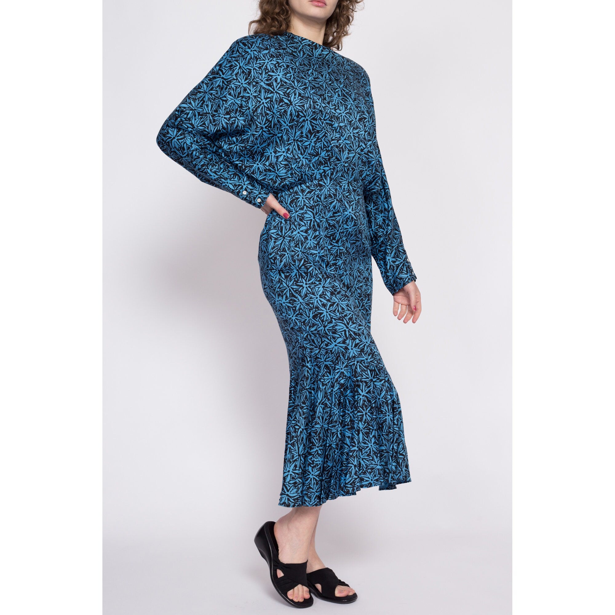 80s Nicole Miller Blue Floral Batwing Sleeve Dress - Medium