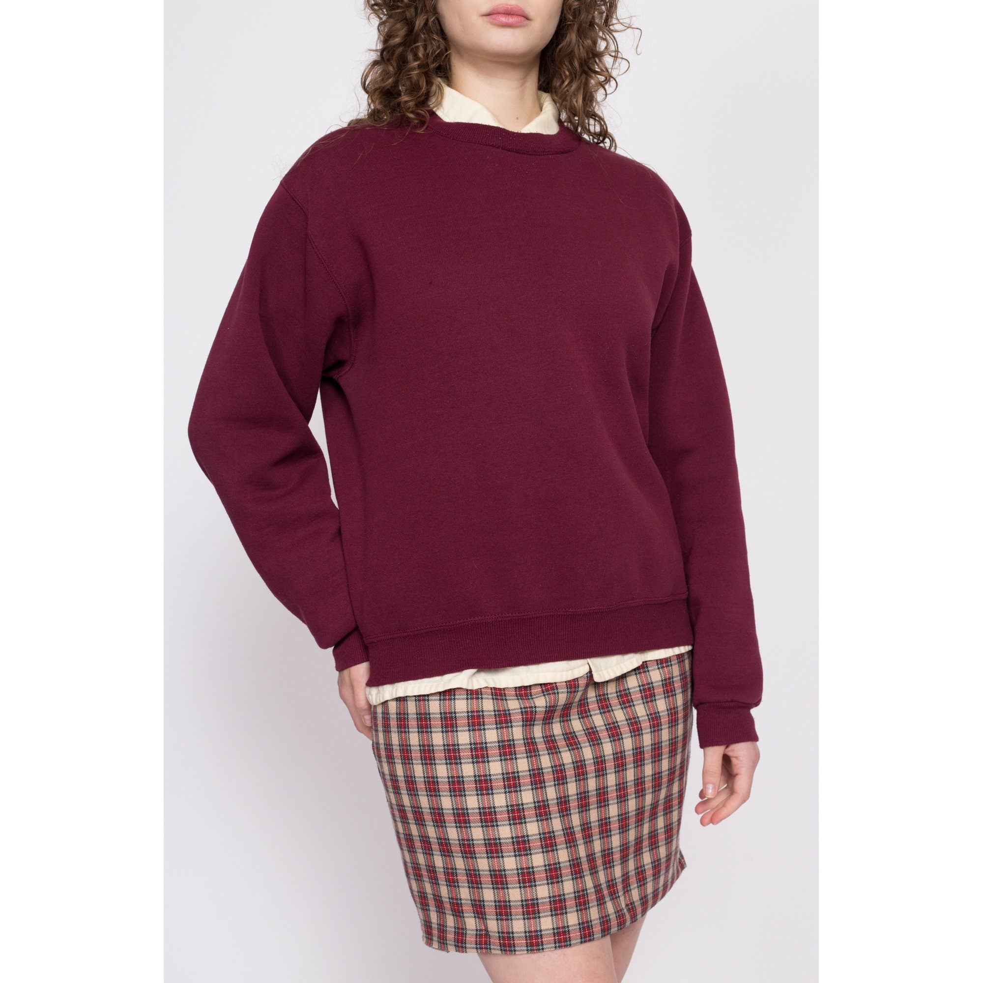 Plain red best sale crewneck sweatshirt