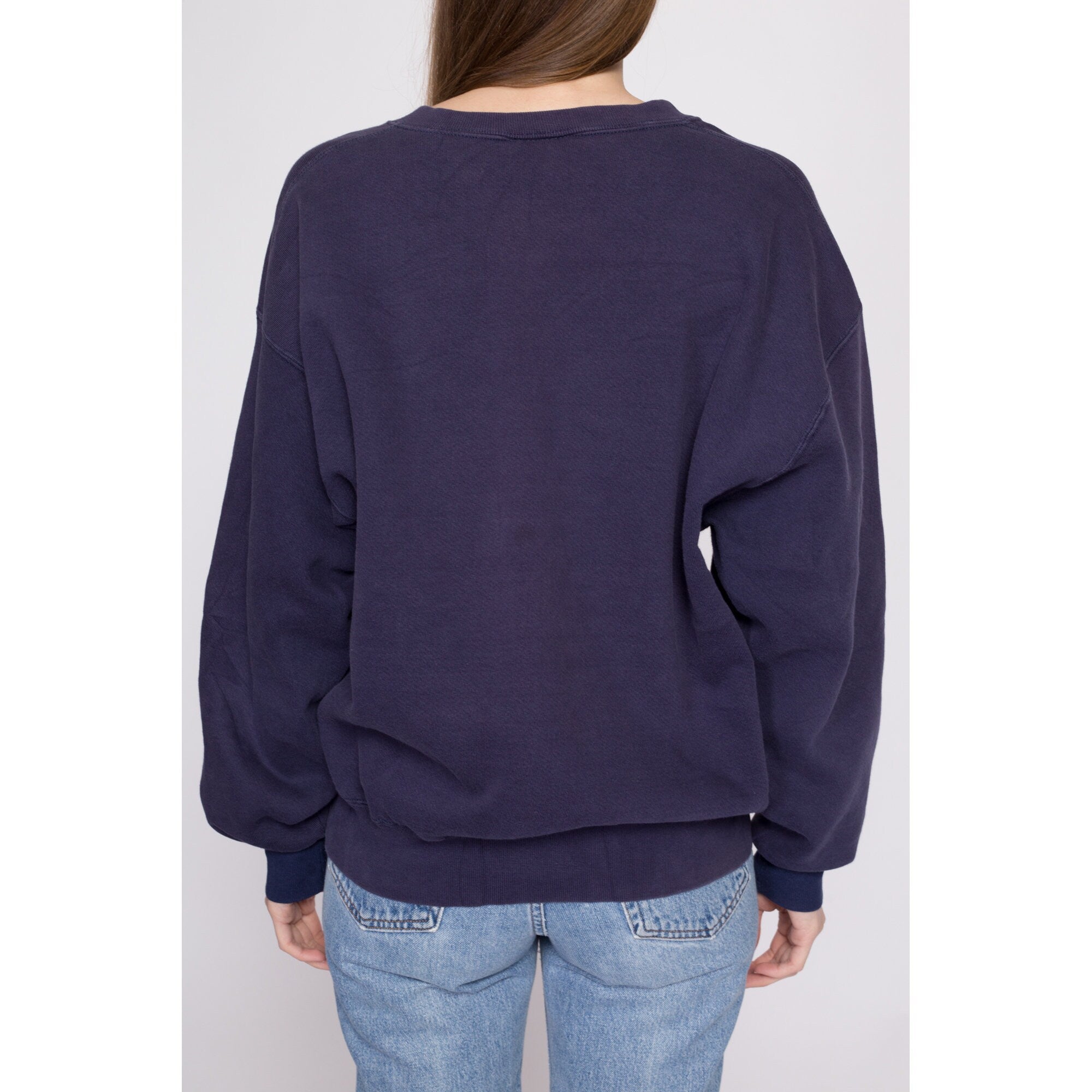 Plain navy blue discount sweatshirt