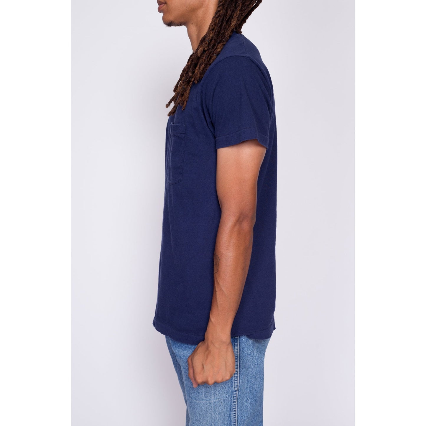 80s Plain Navy Blue Pocket Tee - Men's Medium | Vintage Fruit Of The Loom Cotton Blank T-Shirt