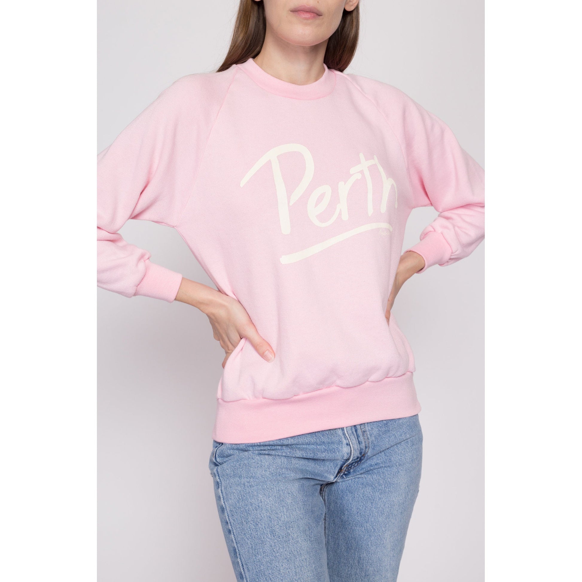 Small 80s Perth Australia Pink Tourist Sweatshirt | Vintage Raglan Sleeve Graphic Crewneck Pullover